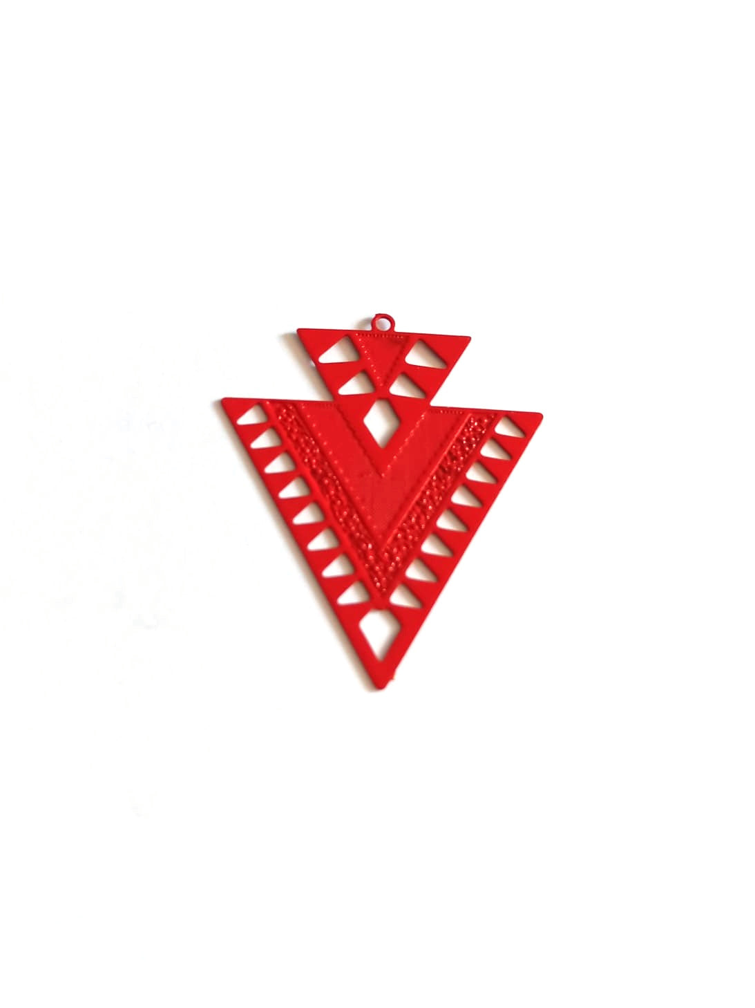 perlesetcreationbijoux-estampe-filigrane-triangle-31x26mm-rouge