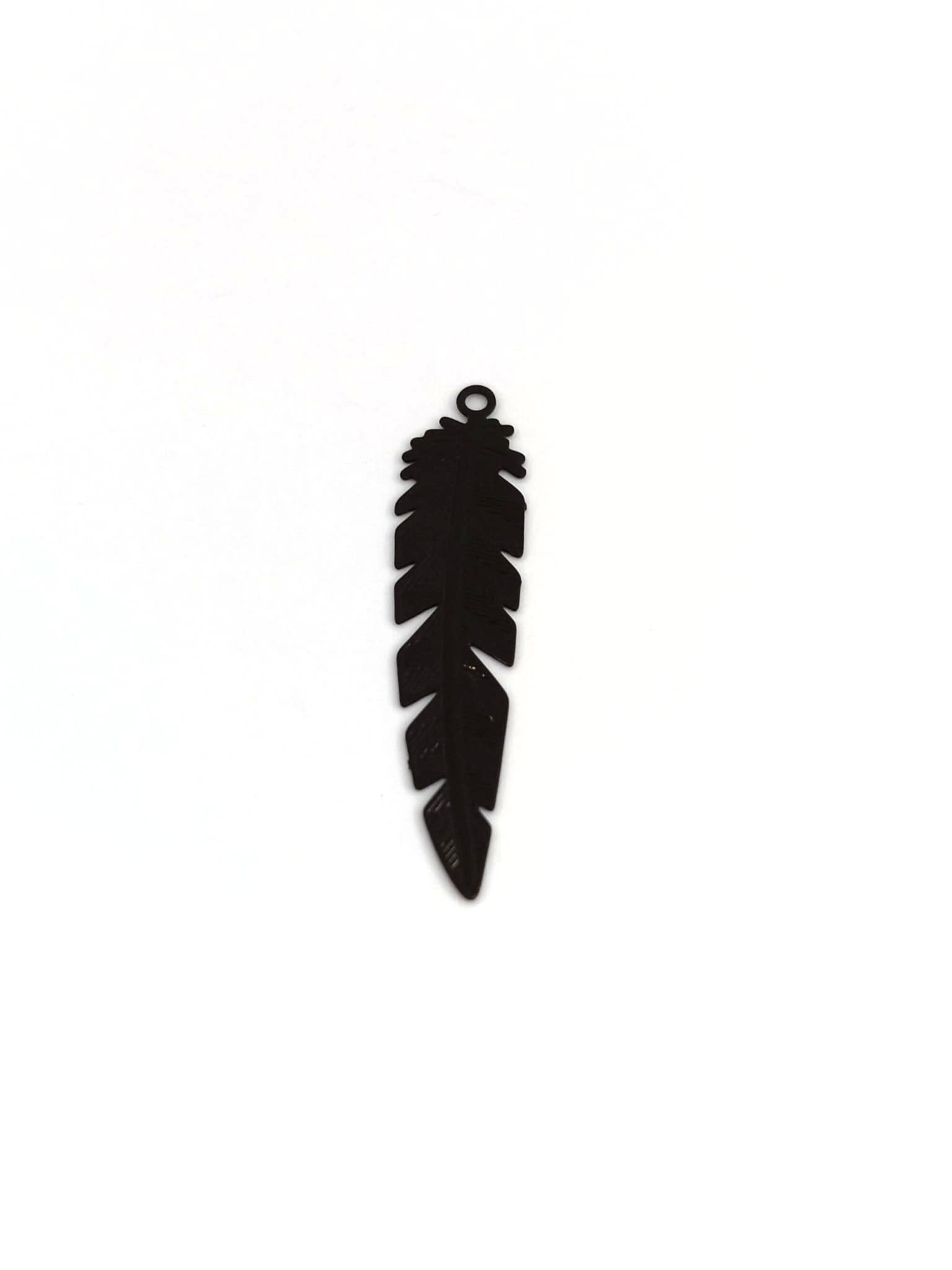 perlesetcreationbijoux-estampe-filigrane-plume-34x7mm-noir