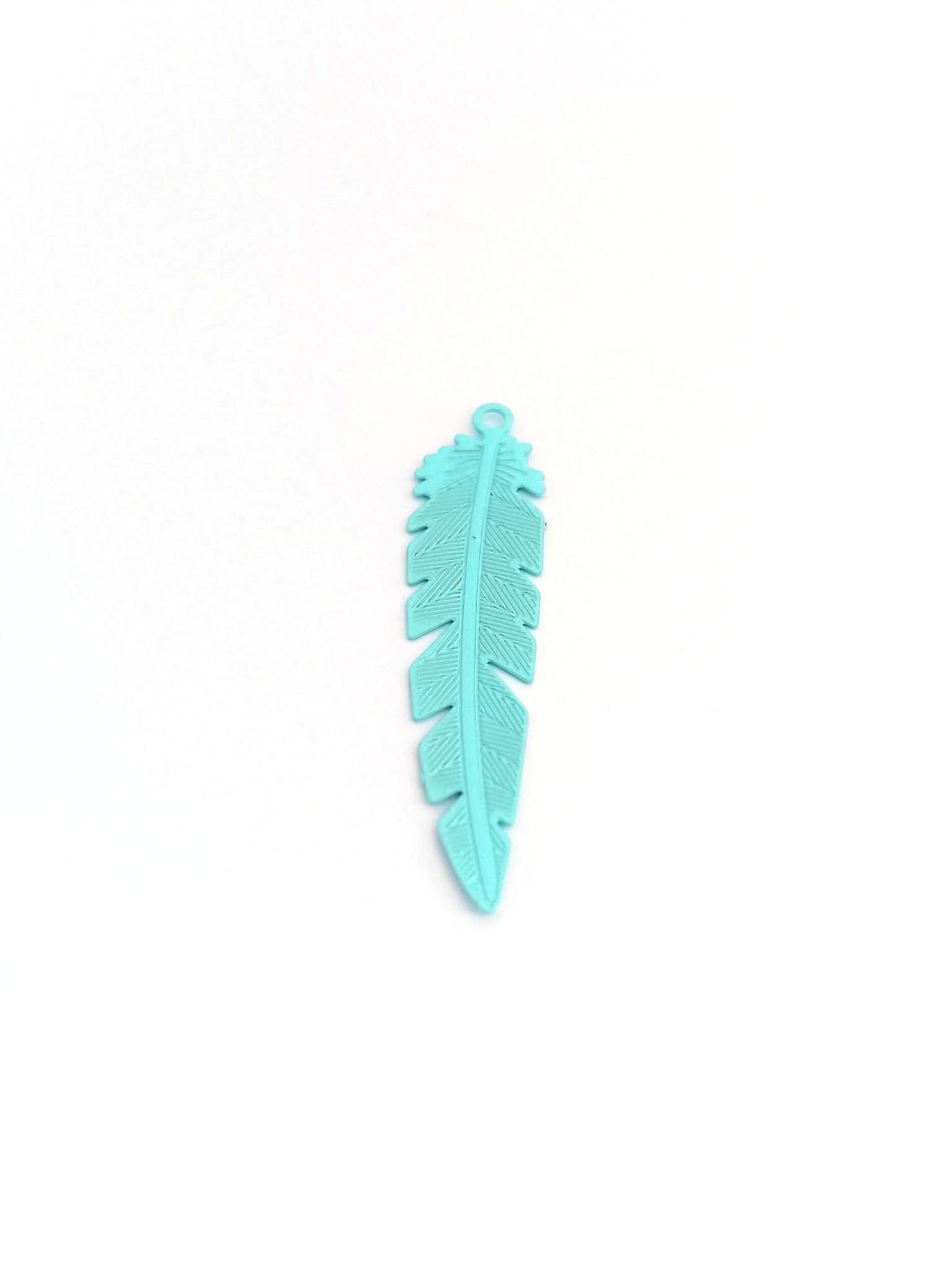 perlesetcreationbijoux-estampe-filigrane-plume-34x7mm-bleu-turquoise