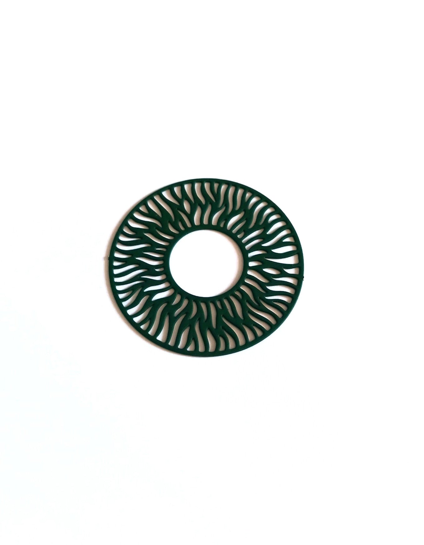 perlesetcreationbijoux-estampe-ronde-ajouree-acier-inoxydable-30mm-vert
