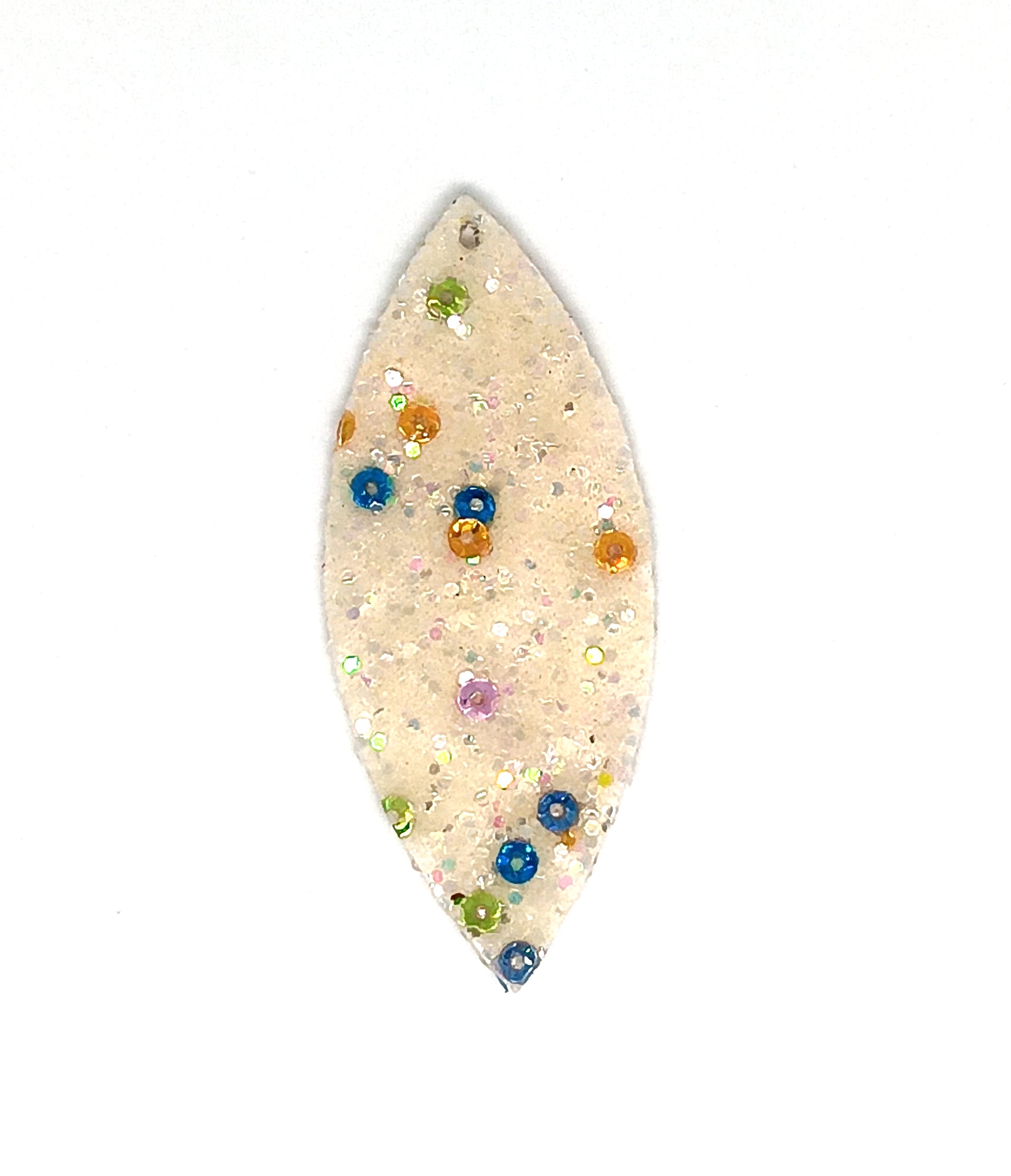 Pendentif navette pailletée en simili cuir - 59x25 mm