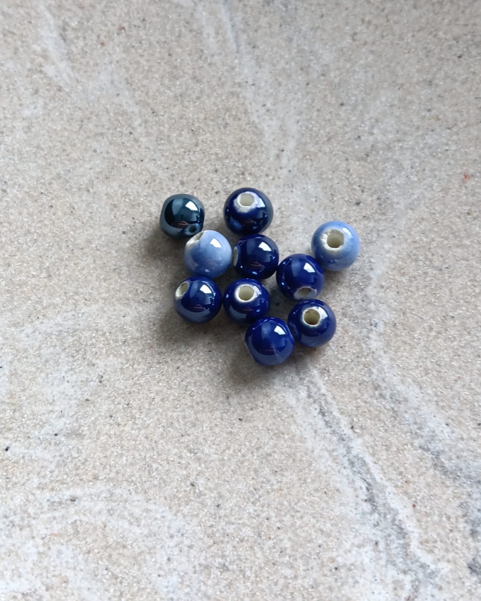 Perles rondes en céramique - 6 mm x10
