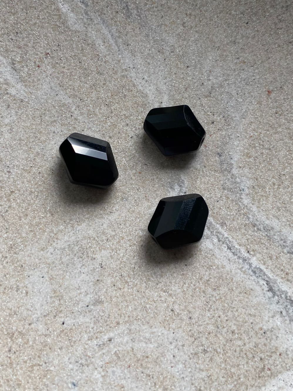 Perle losange facettée en verre grade AAA - 14x12 mm