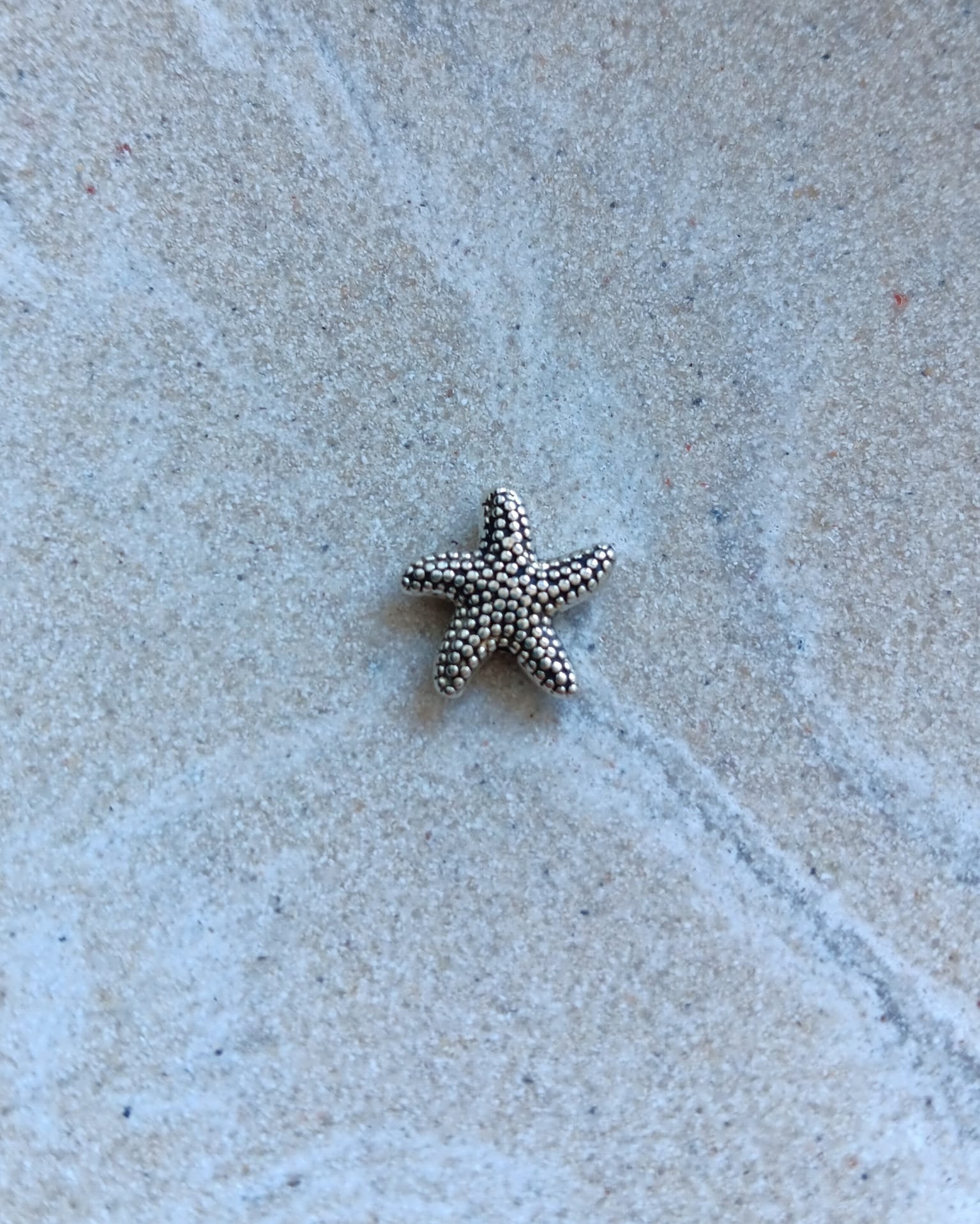 Perle étoile de mer argentée - 14 mm