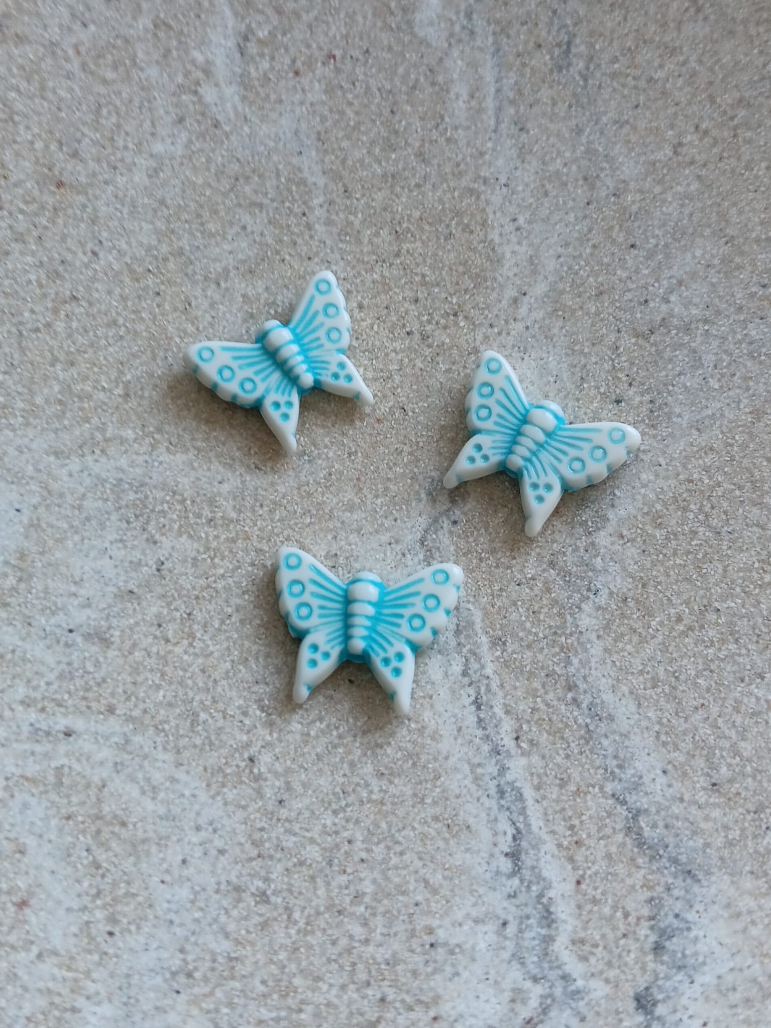 Perles papillon en acrylique - 12x16mm x10