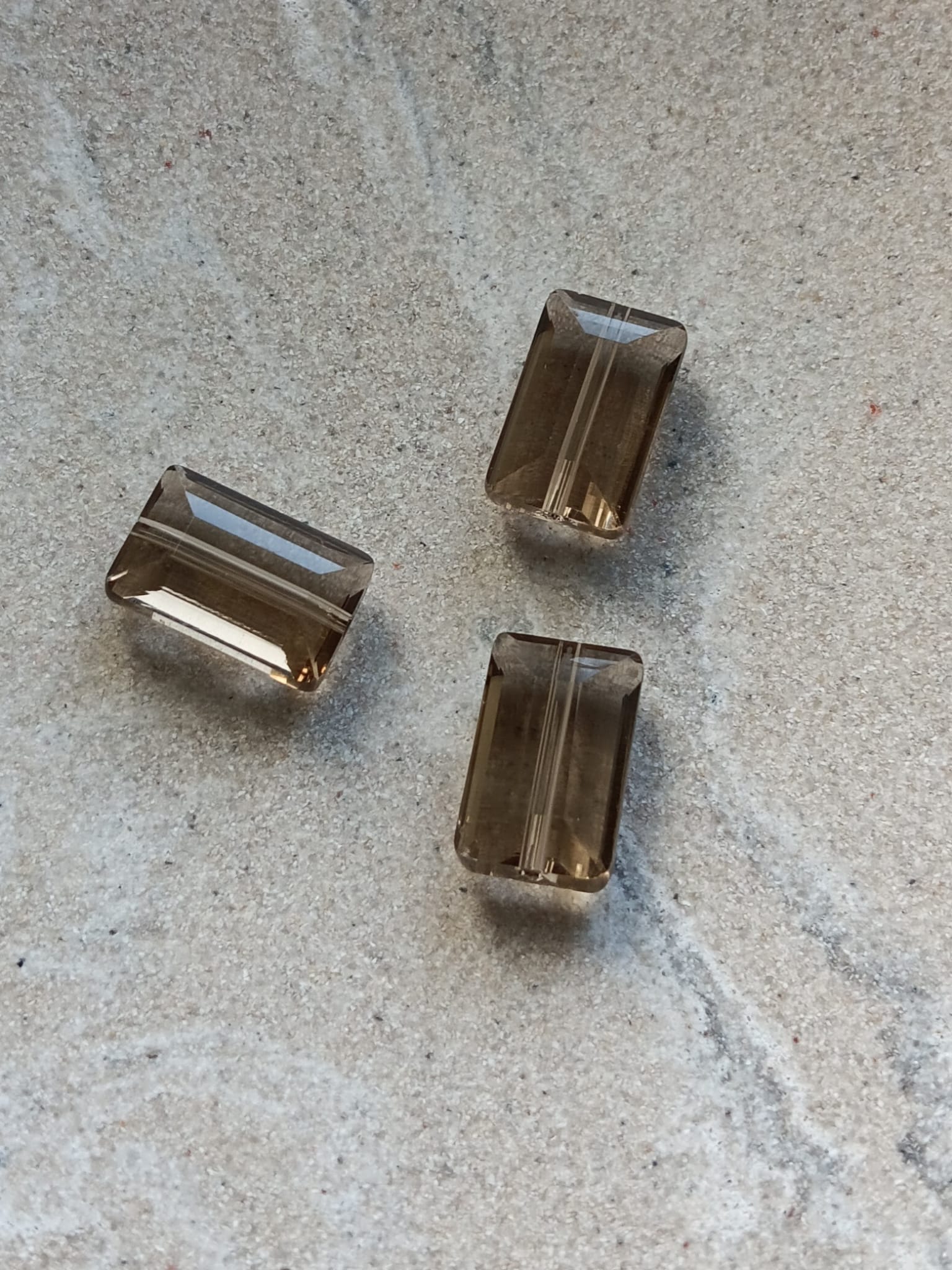 perlesetcreationbijoux-perle-rectangle-verre-facettes-10x15mm-marron