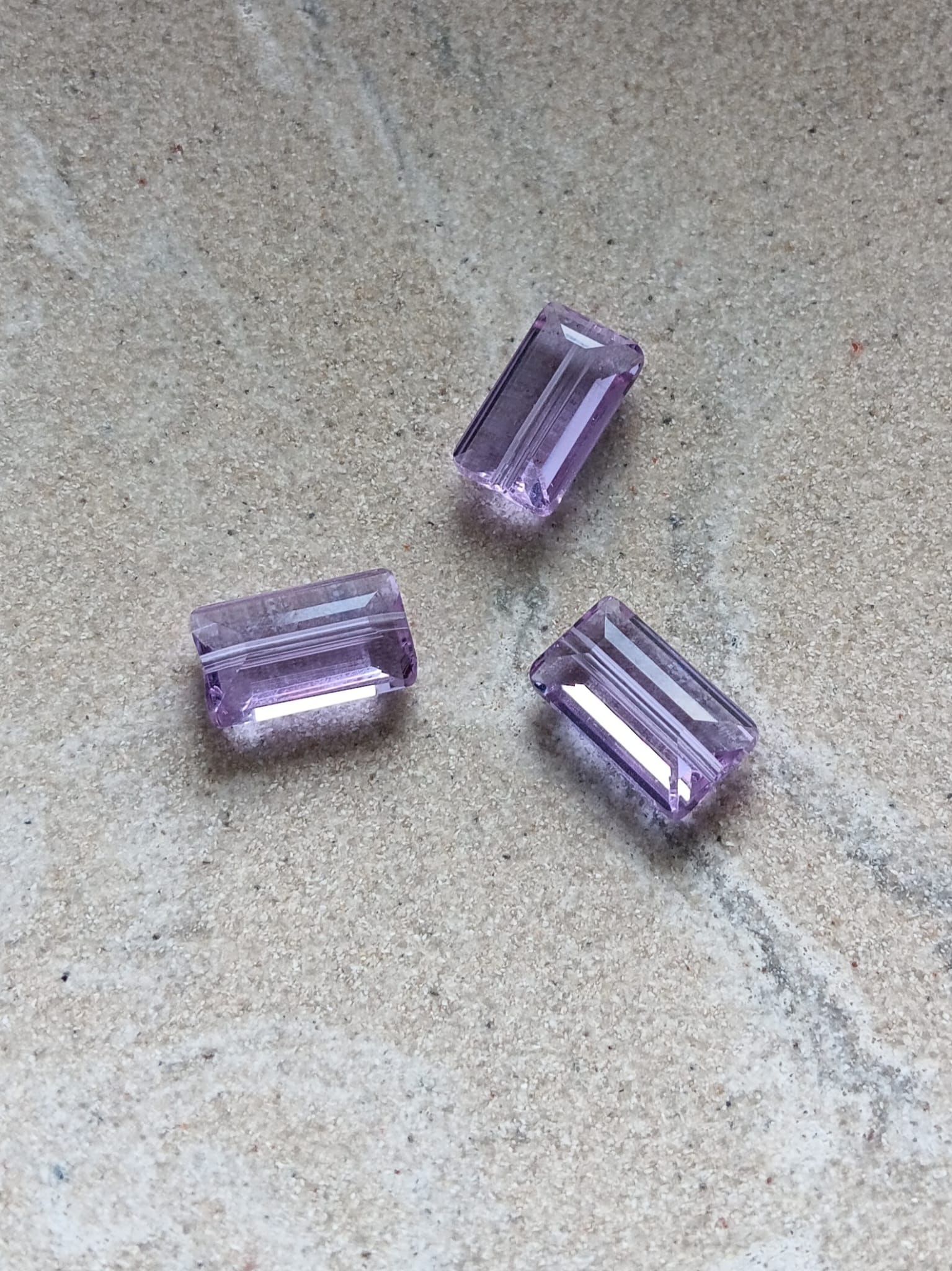 perlesetcreationbijoux-perle-rectangle-facettes-8x14mm-violet