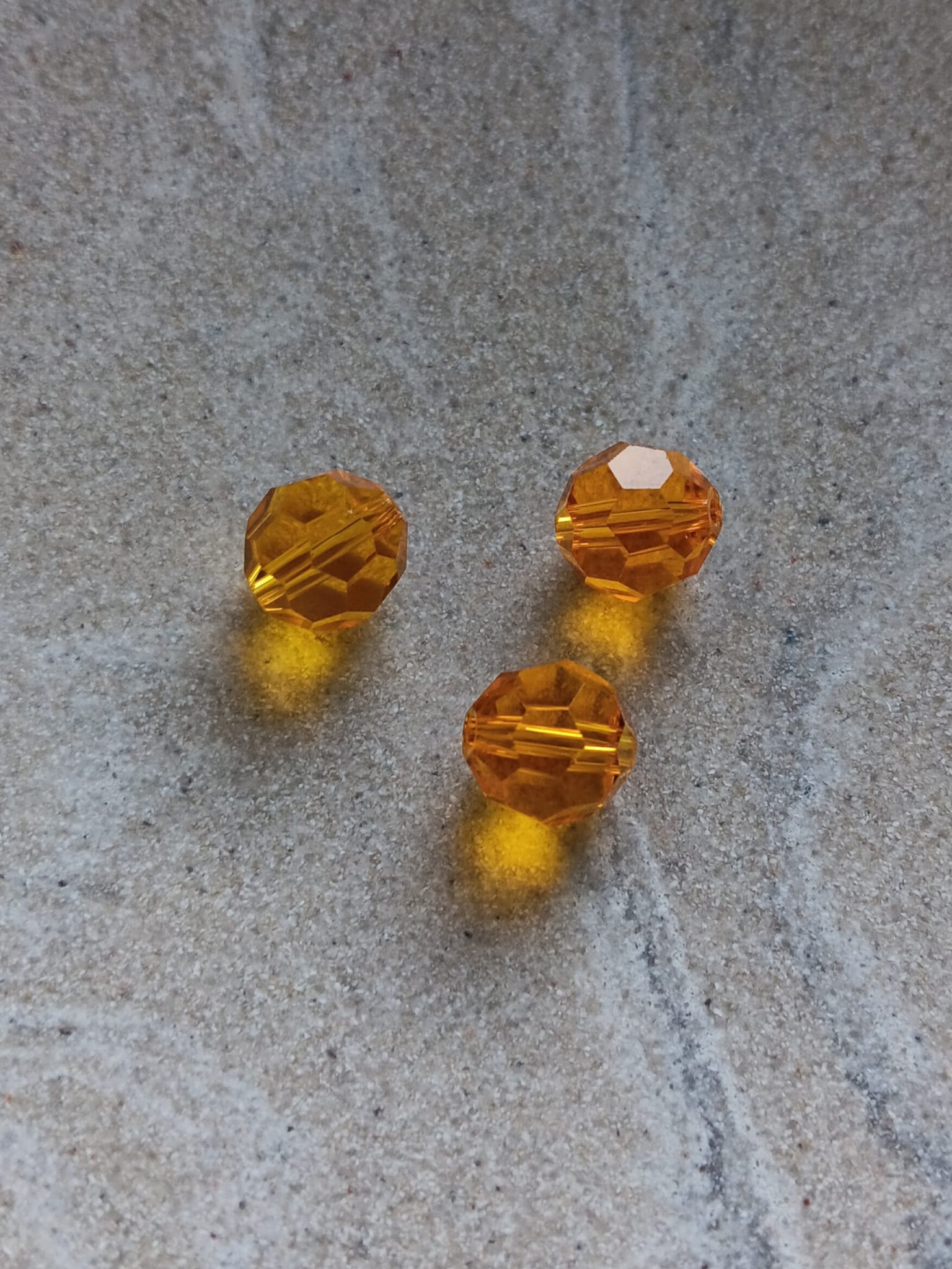 perlesetcreationbijoux-perle-ronde-facette-verre-10mm-jaune