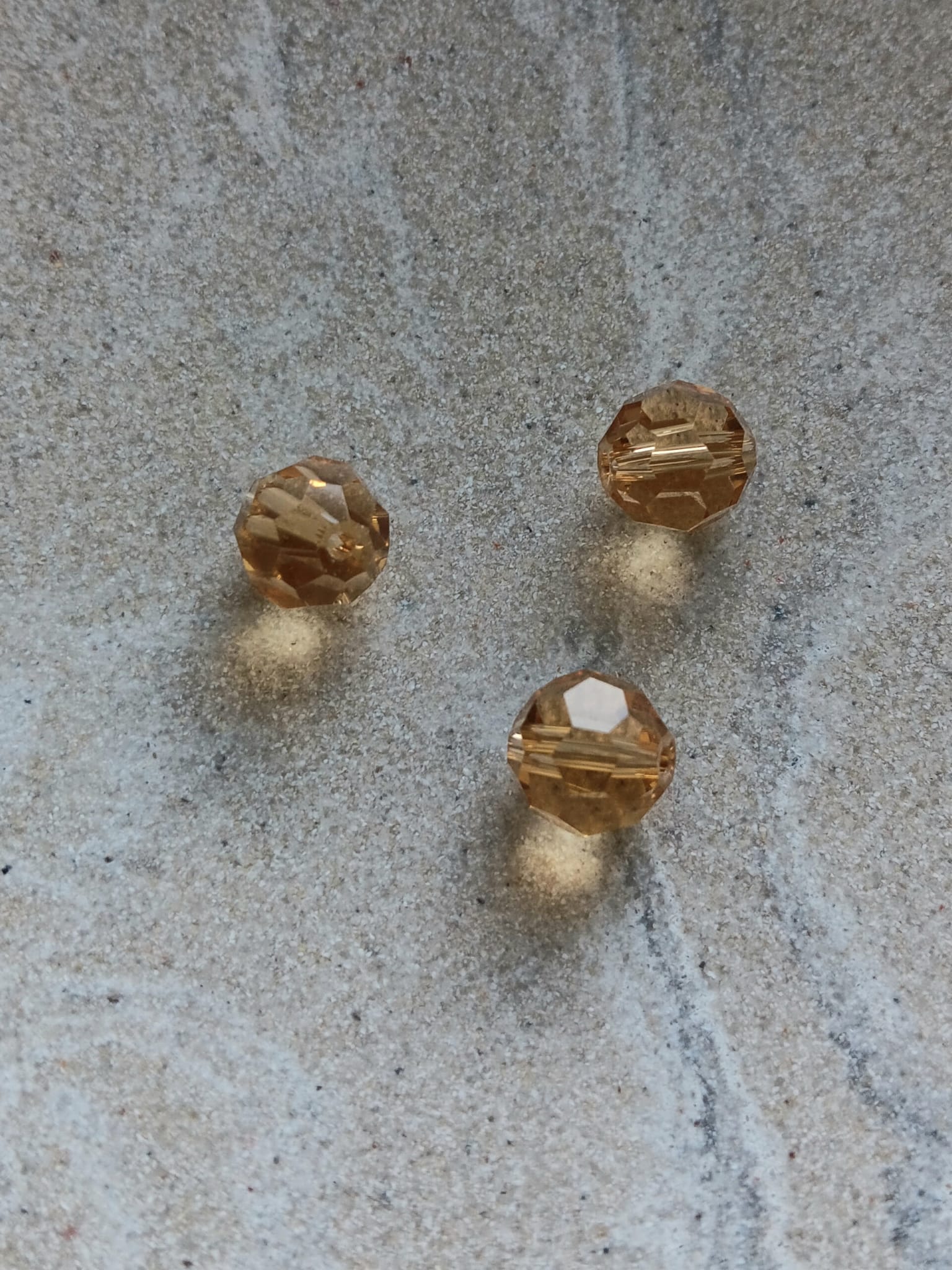 perlesetcreationbijoux-perle-ronde-facette-verre-10mm-jaune