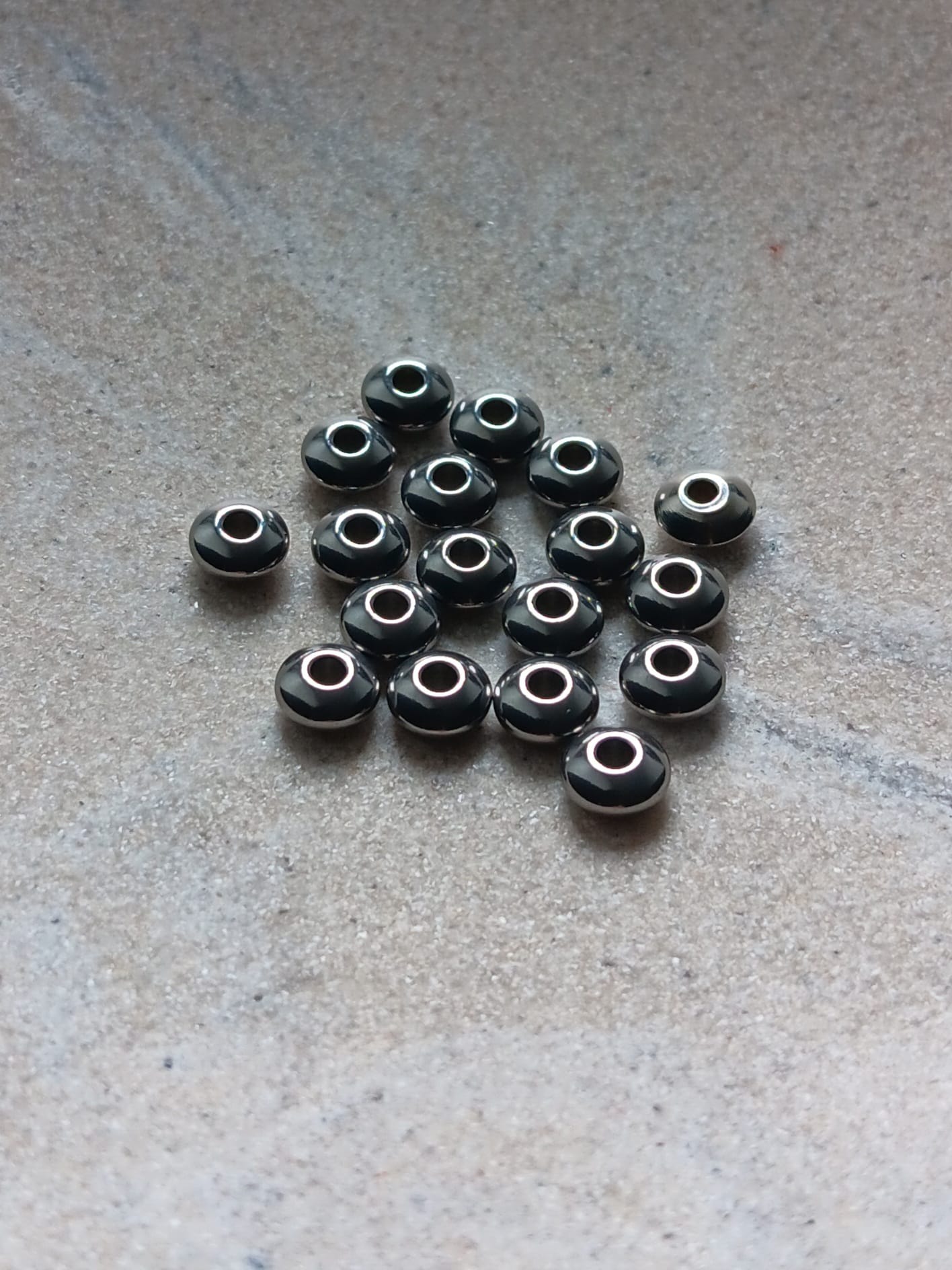 perlesetcreationbijoux-perles-rondelles-bombees-acier-inoxydable-argente-6x3mm