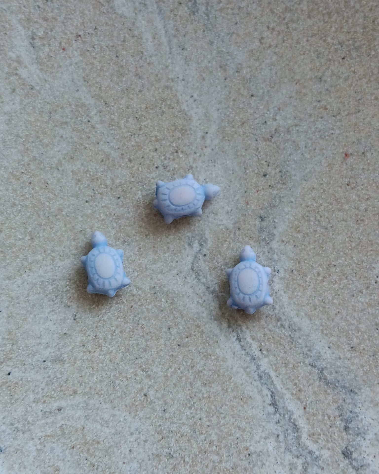 Perles tortue en acrylique - 12x8 mm x10