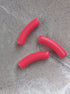 perlesetcreationbijoux-perle-tube-incurve-32x9mm-rouge