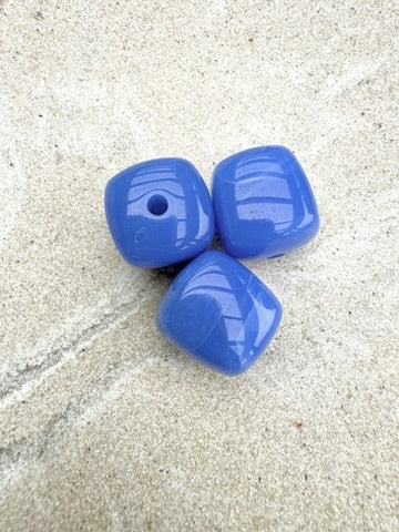 perlesetcreationbijoux - perles carrées en acrylique de 17 mm couleur bleue