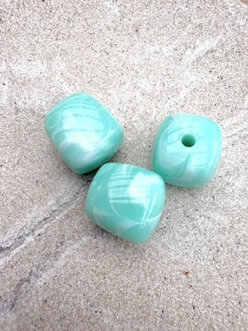 perlesetcreationbijoux - perles carrées en acrylique de 17 mm couleur turquoise