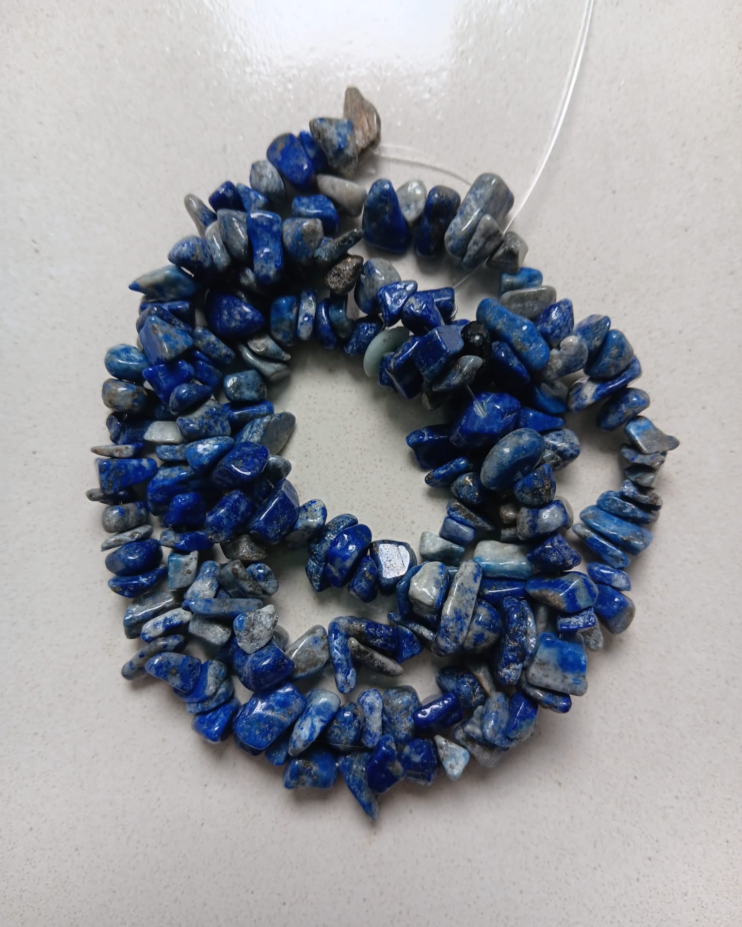 perles et creation bijoux - fil de perles chips en lapis-lazuli naturel de 4 à 10 mm