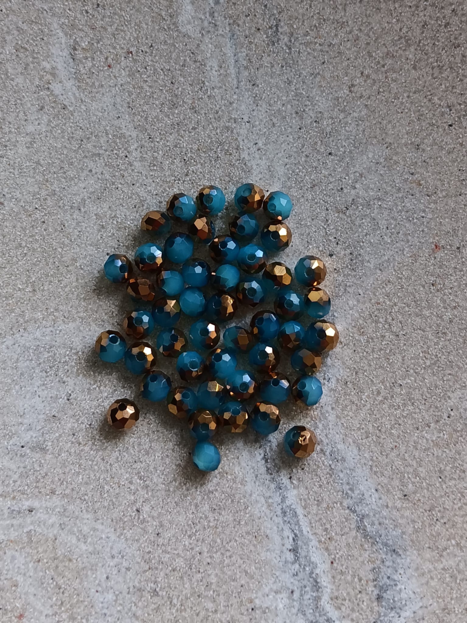 Perles rondelles facettées bicolores en verre - 4x3 mm x50