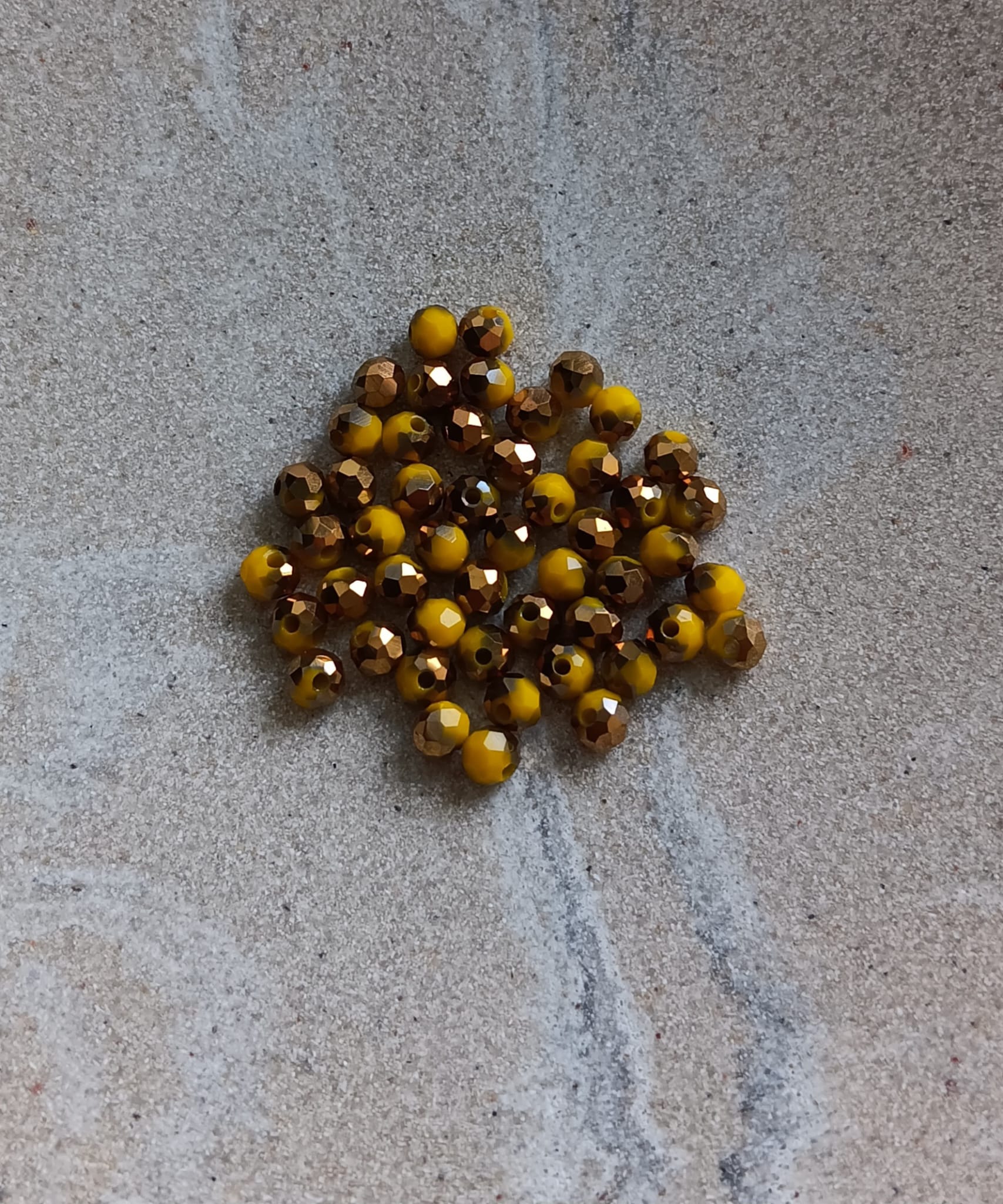 Perles rondelles facettées bicolores en verre - 4x3 mm x50