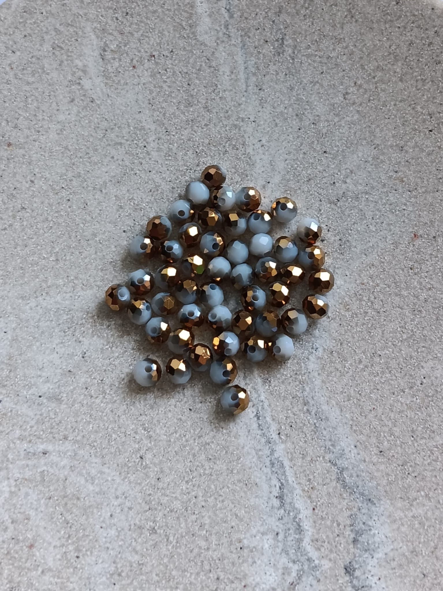 Perles rondelles facettées bicolores en verre - 4x3 mm x50