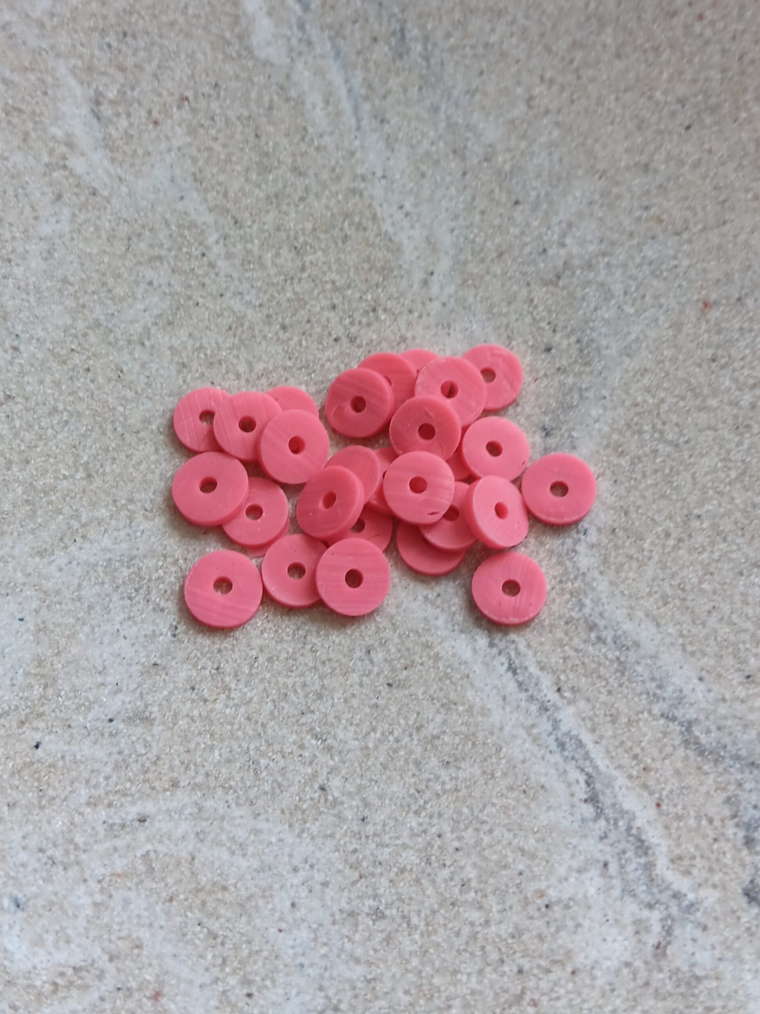 Perles heishi en pâte polymère - 6mm