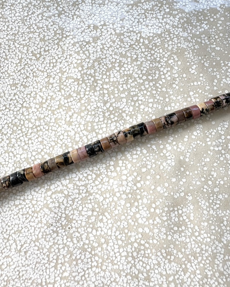 perlesetcreationbijoux - perles heishi en rhodonite naturelle 4x2 mm