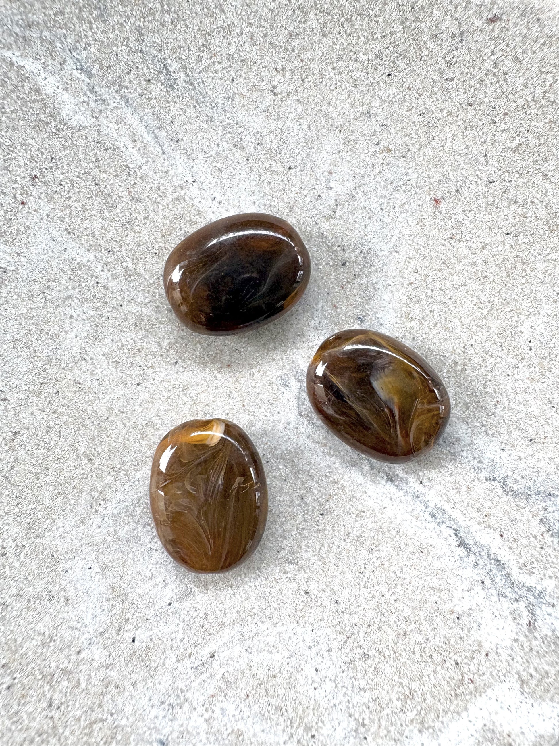 perlesetcreationbijoux - perles ovales marbrées en acrylique de 19x15 mm marron