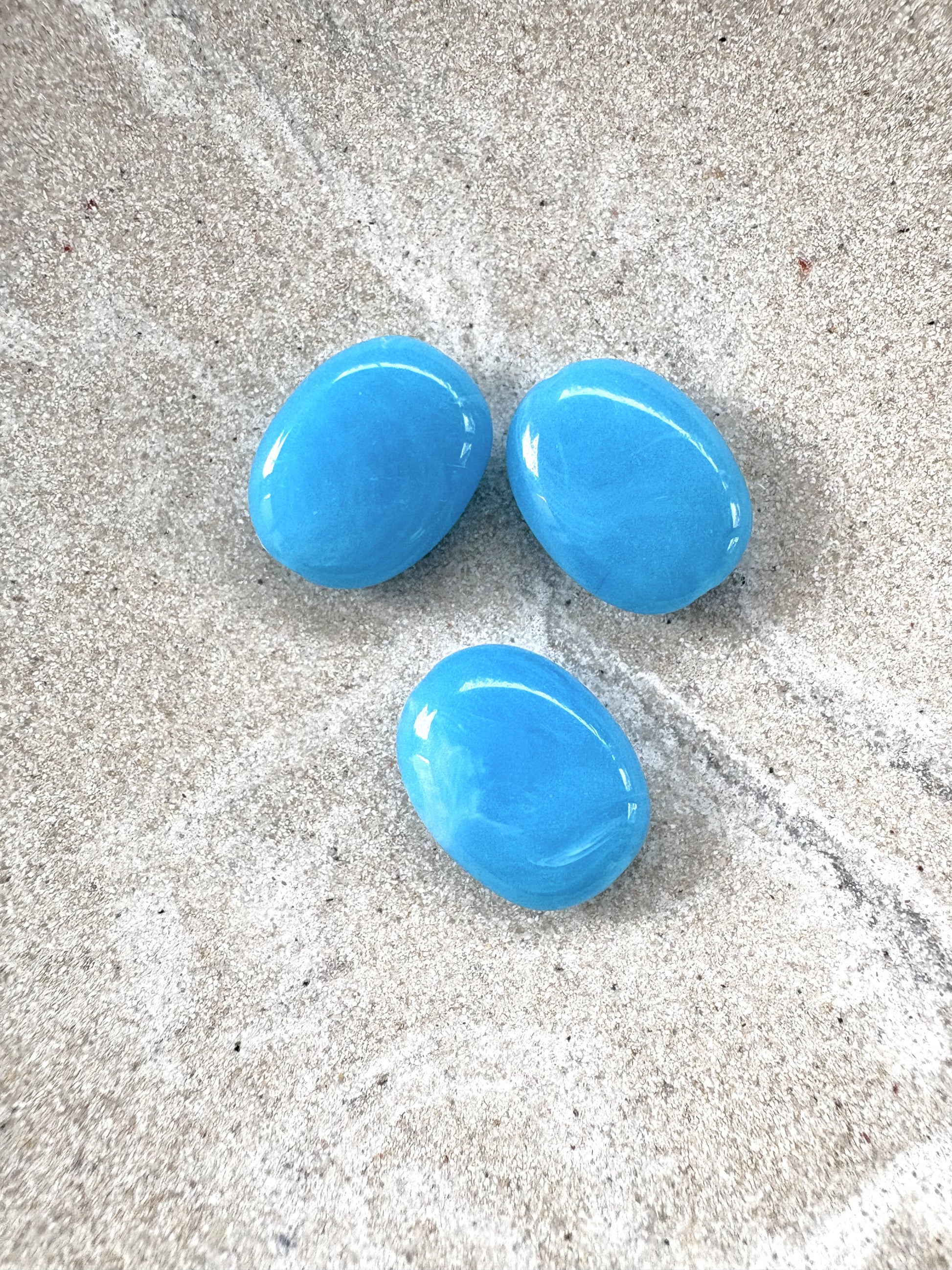 perlesetcreationbijoux - perles ovales marbrées en acrylique de 19x15 mm turquoise