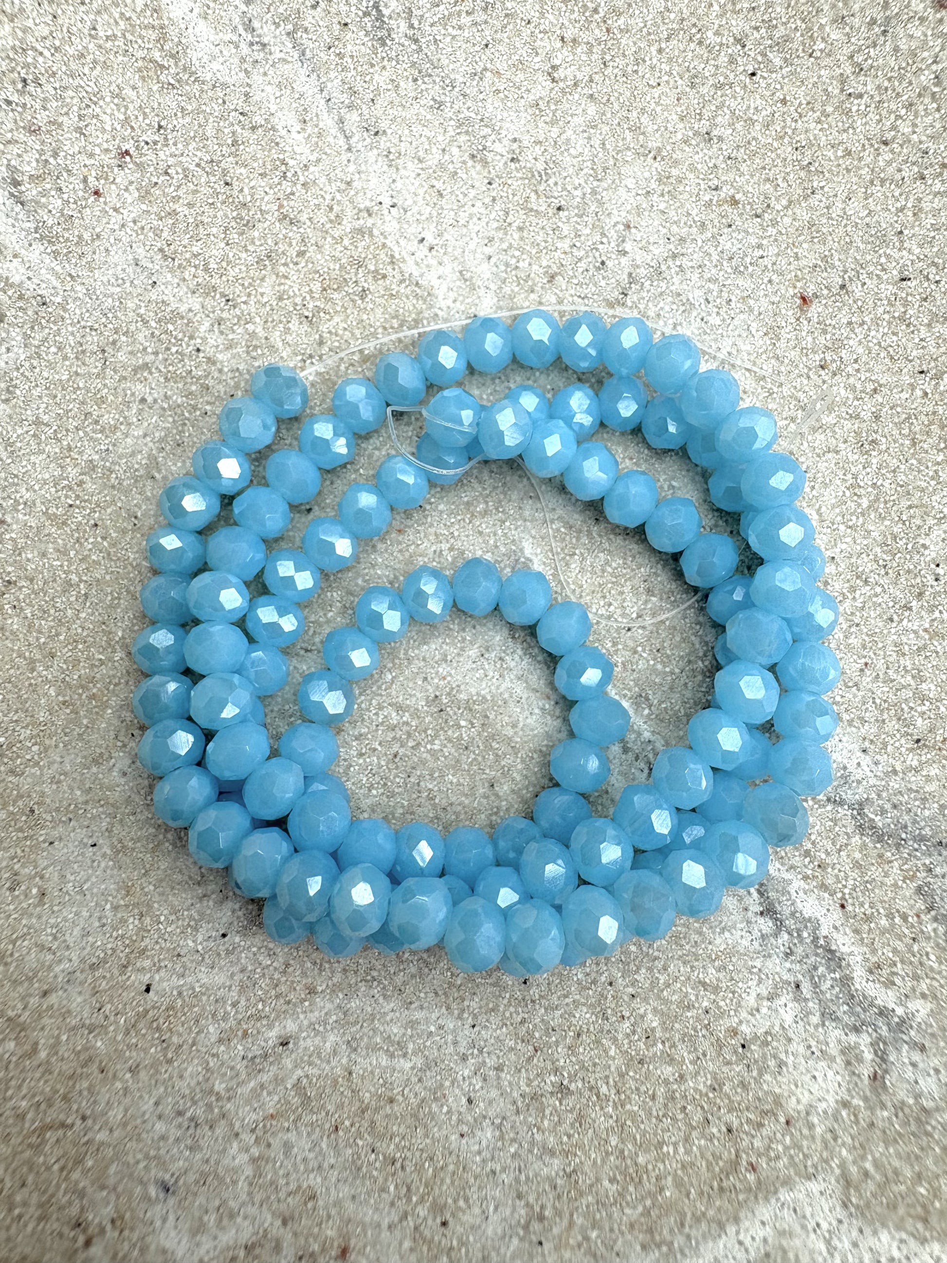 perlesetcreationbijoux - fils de perles rondelles à facettes en verre de 4x3 mm bleu