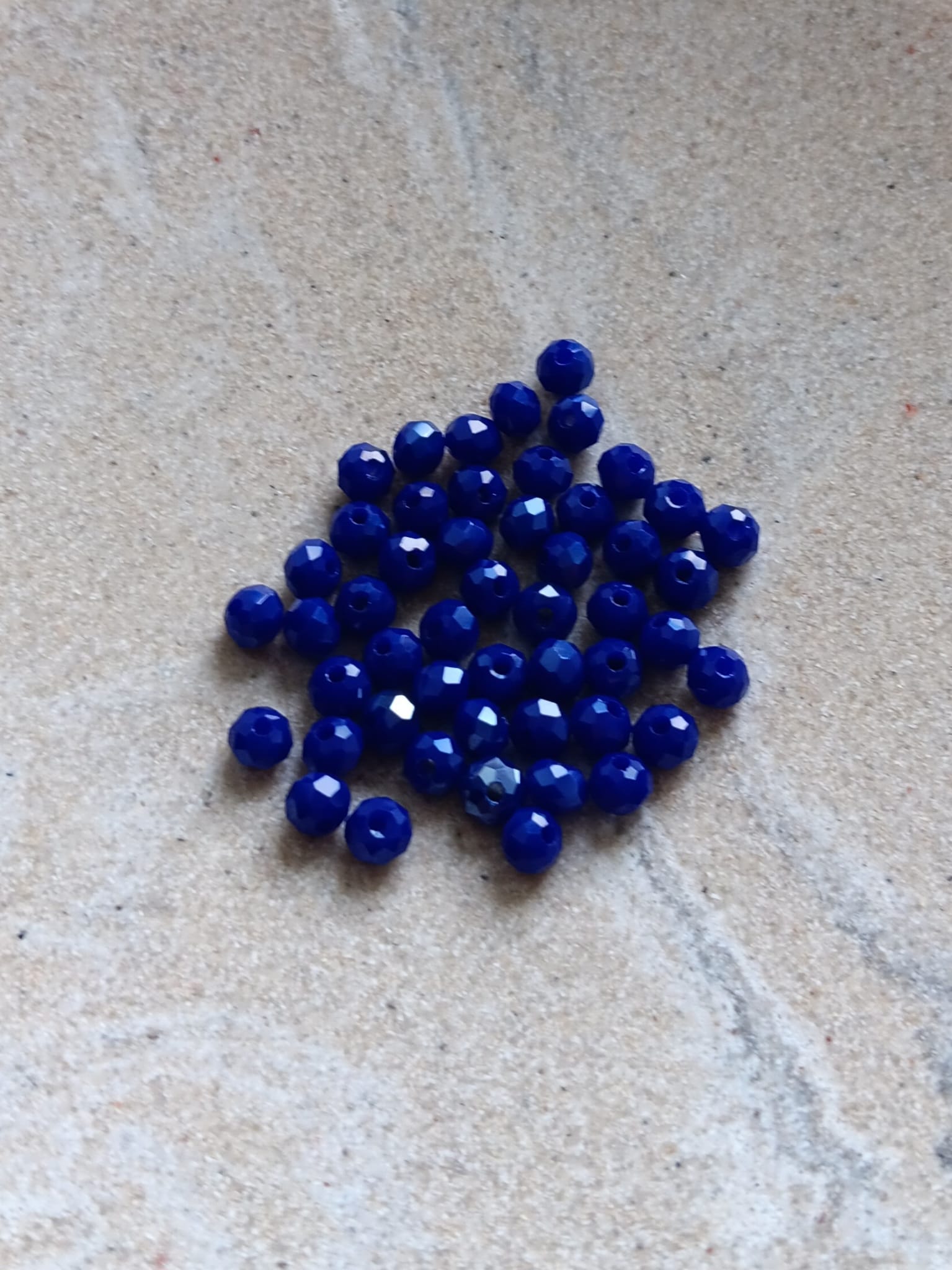perlesetcreationbijoux-perles-rondelles-facettes-verre-4x3mm-bleu