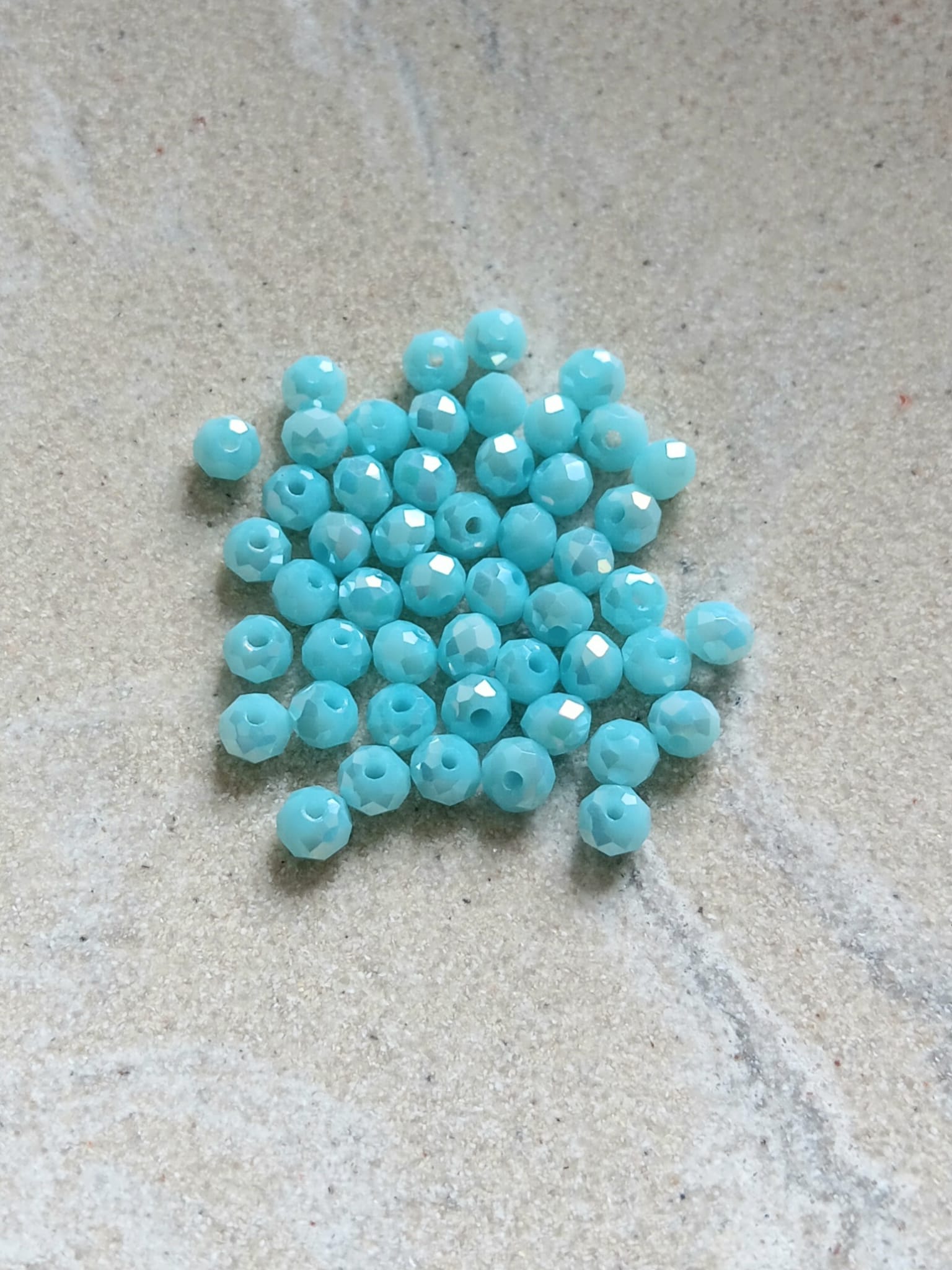 perlesetcreationbijoux-perles-rondelles-facettes-verre-4x3mm-bleu