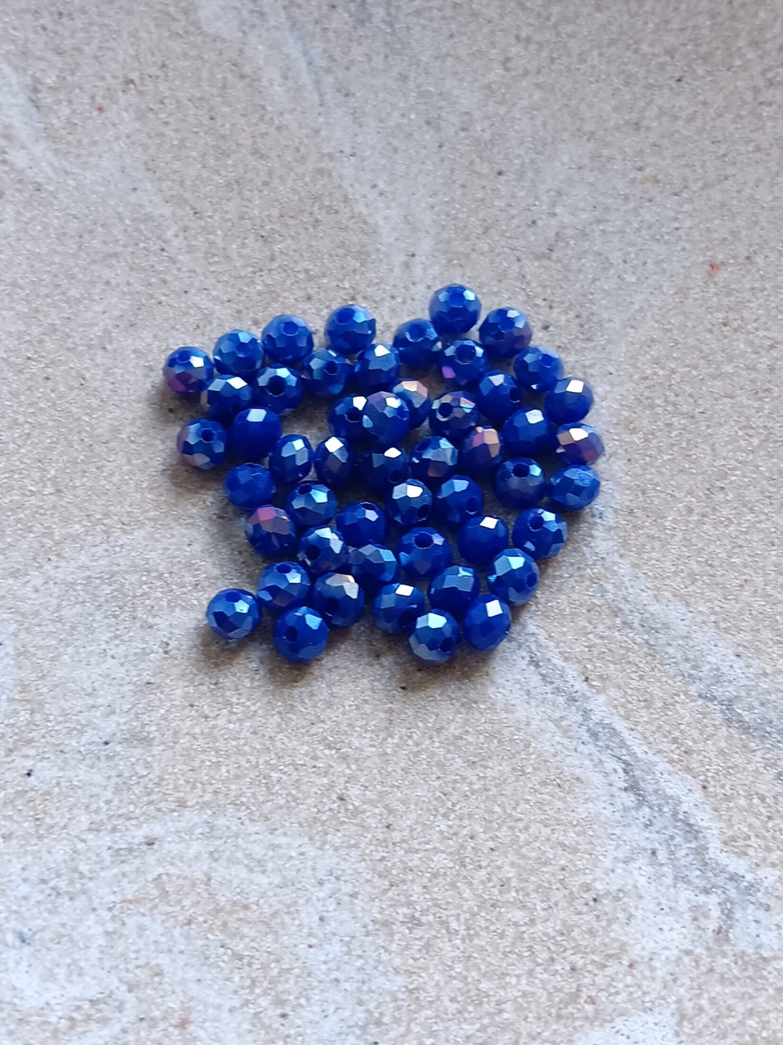 perlesetcreationbijoux-perles-rondelles-facettes-verre-4x3mm-bleu