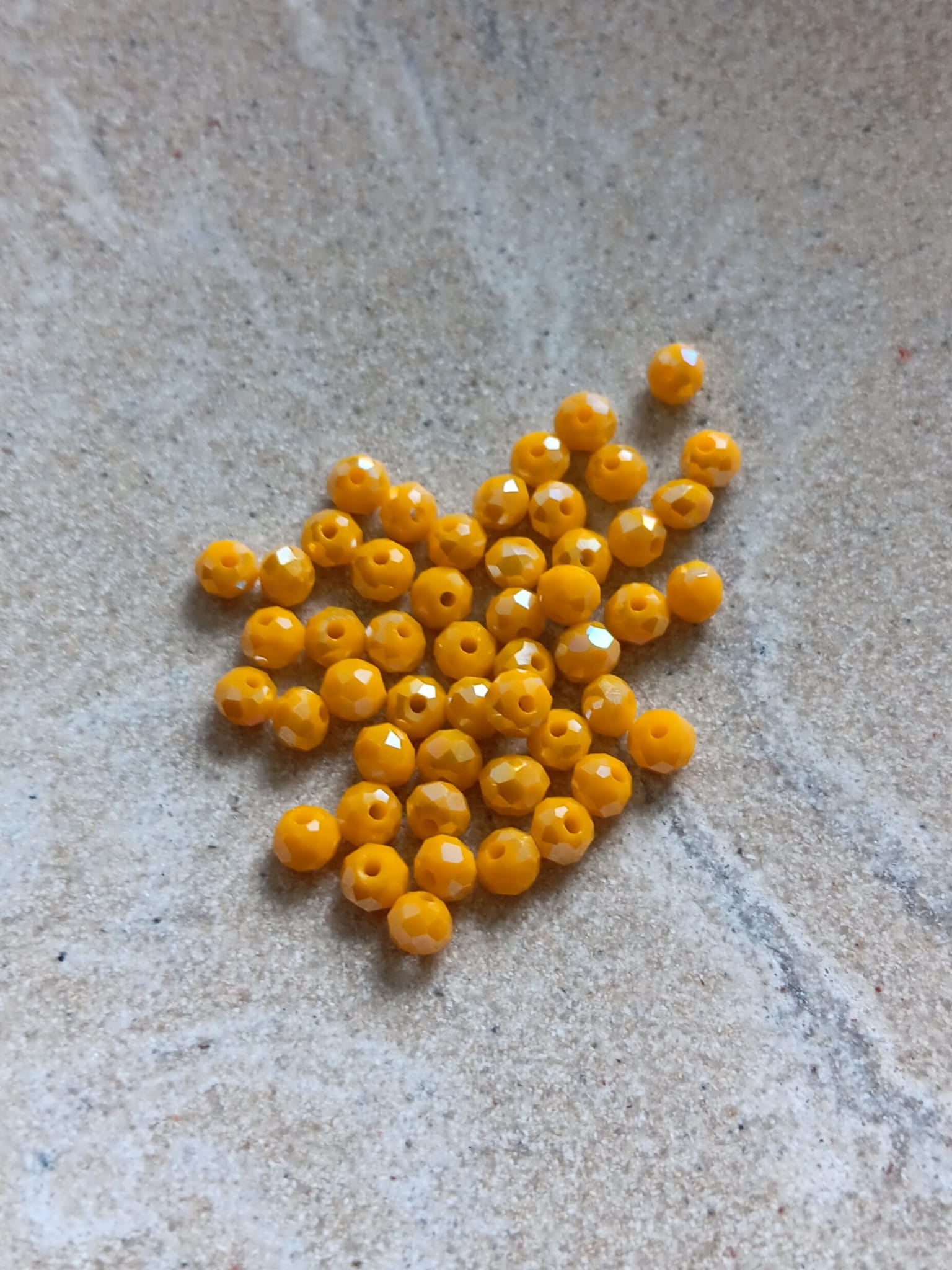 perlesetcreationbijoux-perles-rondelles-facettes-verre-4x3mm-jaune