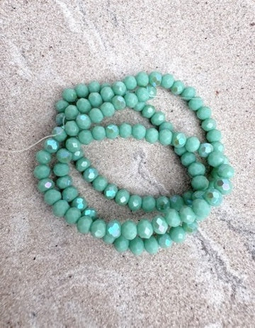 perlesetcreationbijoux - fil de perles rondelles à facettes en verre avec reflets arc-en-ciel vert