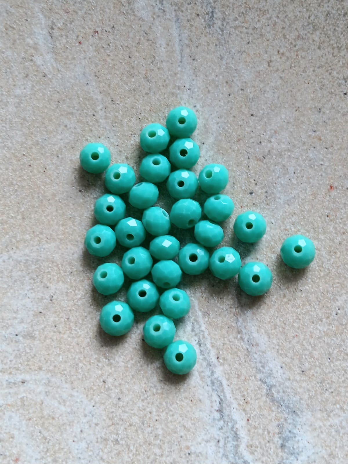 Perles rondelles à facettes en verre - 6x4 mm