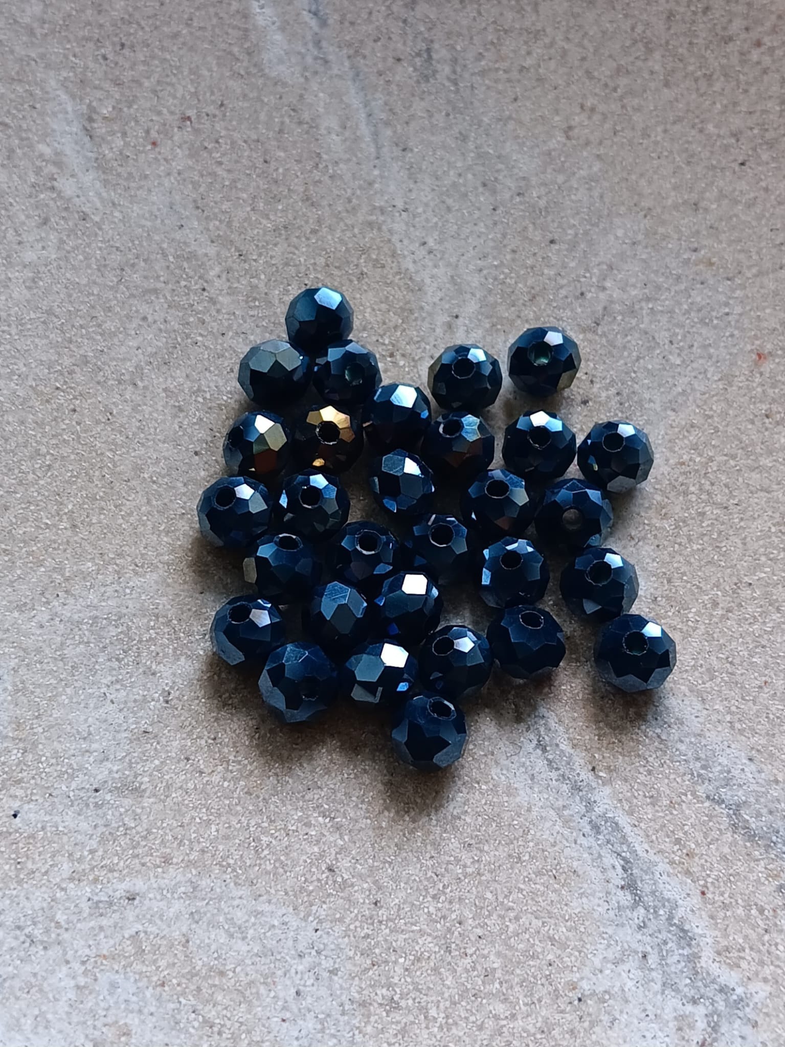 Perles rondelles facettées en verre - 6x5 mm