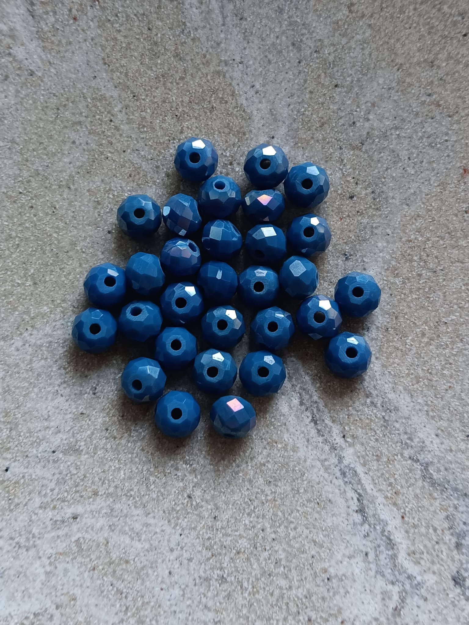 Perles rondelles facettées en verre - 6x5 mm