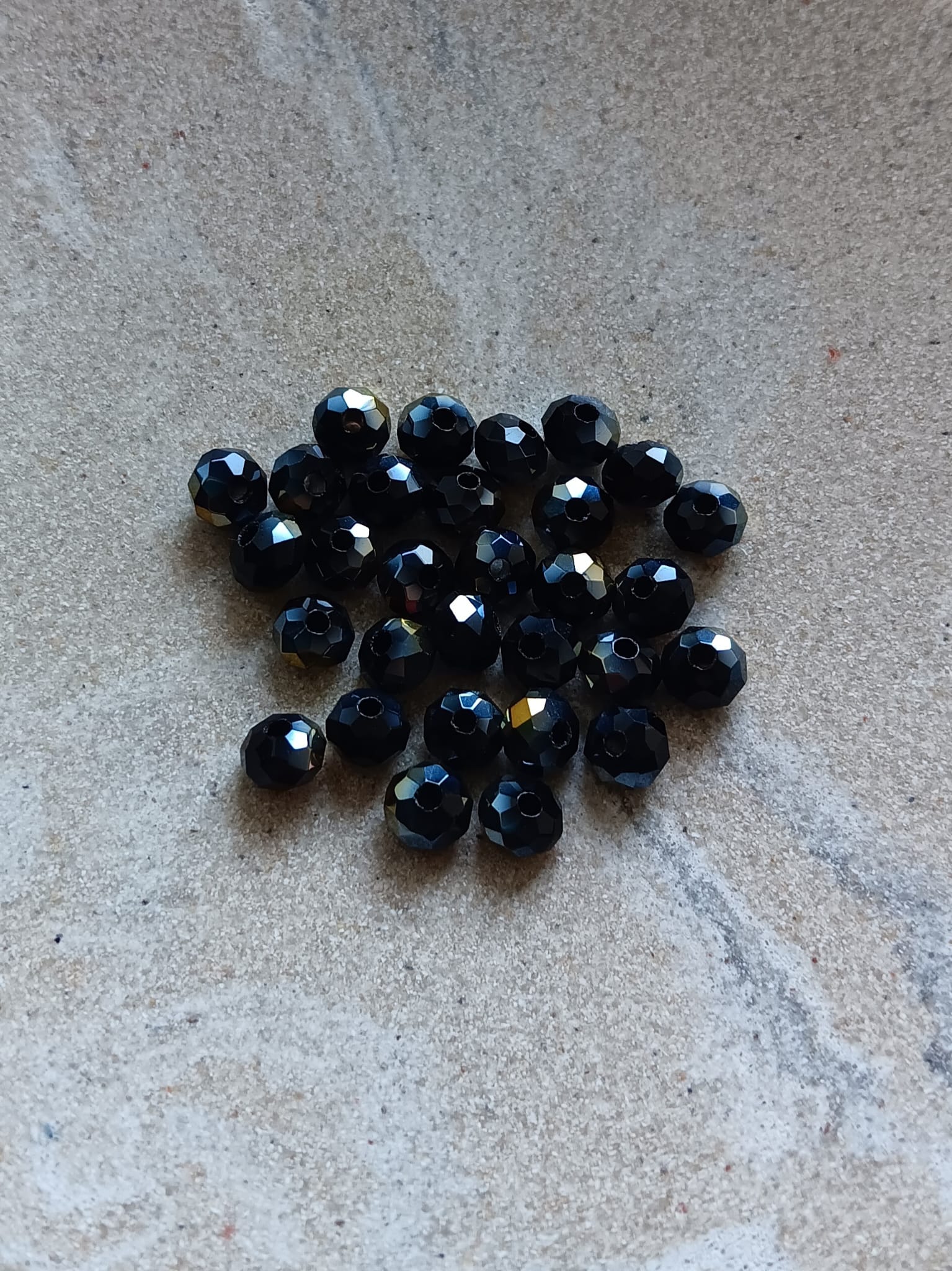 Perles rondelles facettées en verre - 6x5 mm