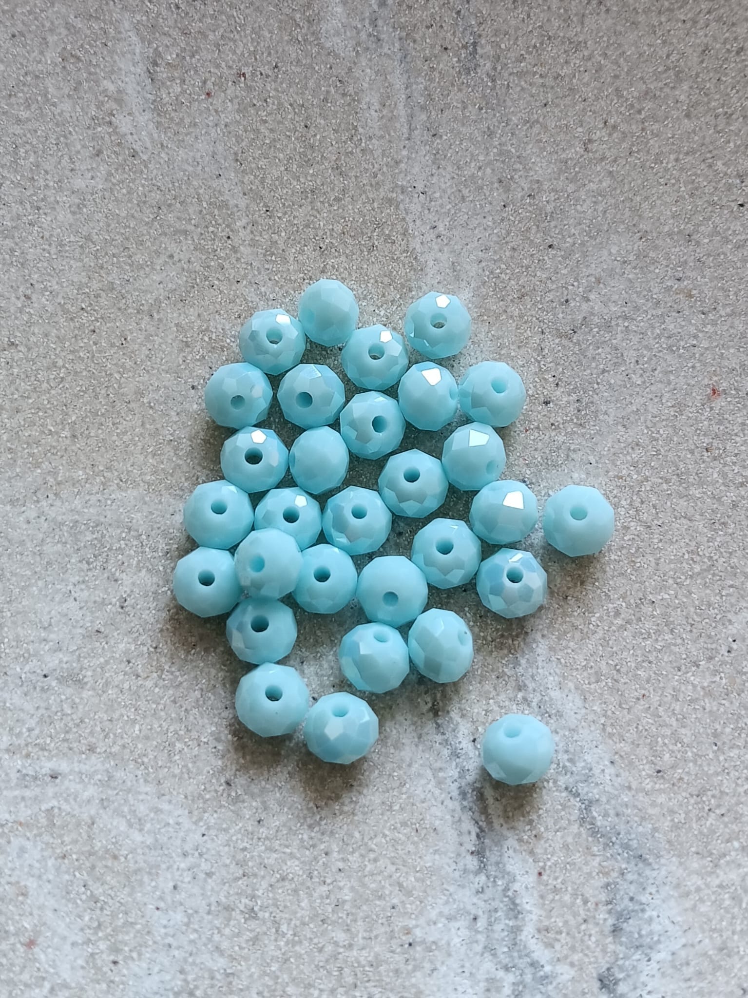 Perles rondelles facettées en verre - 6x5 mm