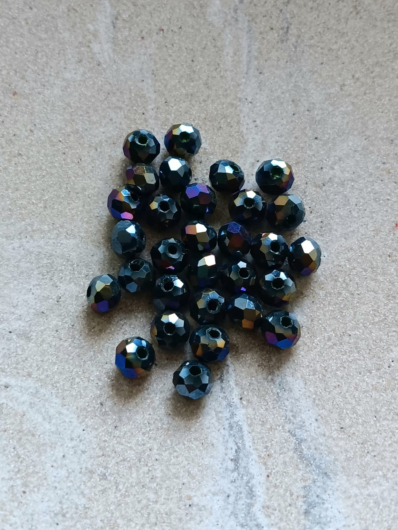 Perles rondelles facettées en verre - 6x5 mm