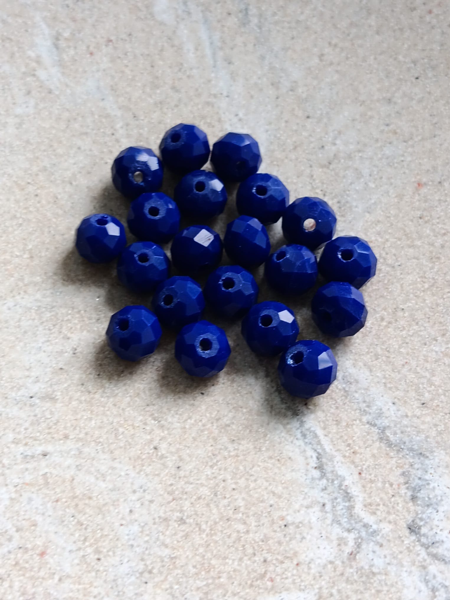 Perles rondelles à facettes en verre - 8x6 mm