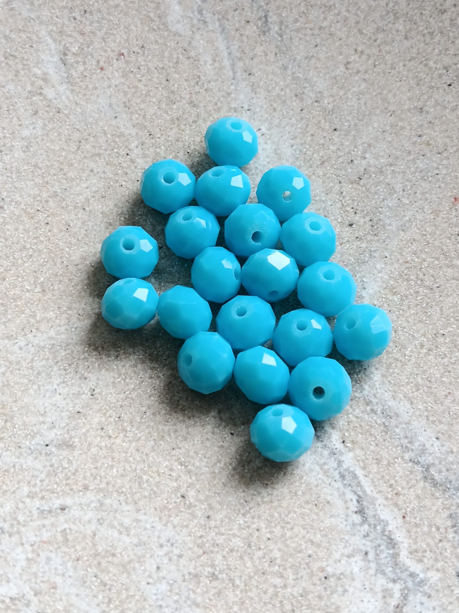 Perles rondelles à facettes en verre - 8x6 mm