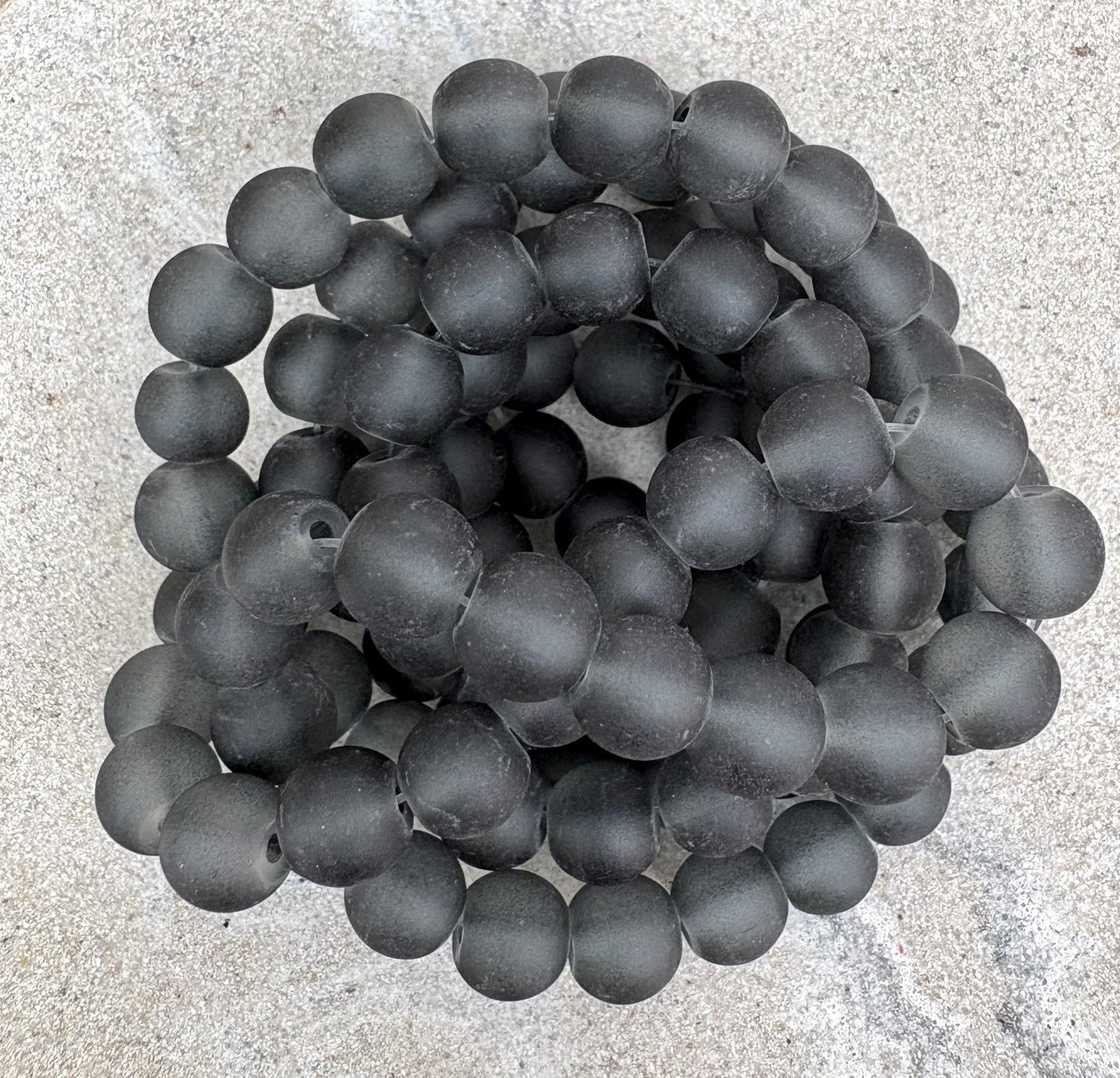 perlesetcreationbijoux - fil de perles rondes en verre dépoli de 8 mm noir