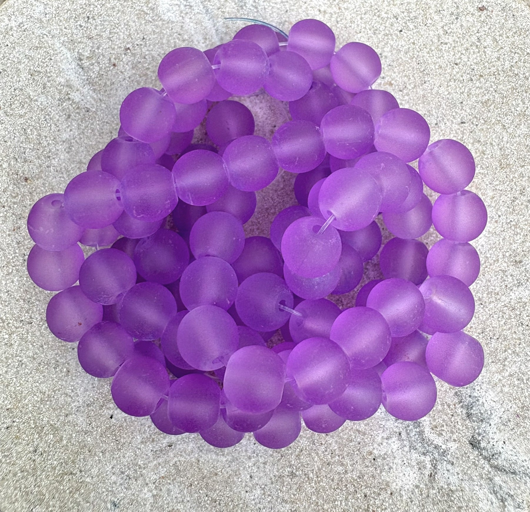 perlesetcreationbijoux - fil de perles rondes en verre dépoli de 8 mm violet
