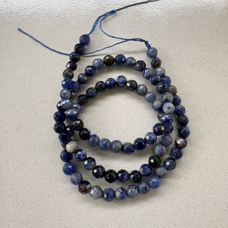 perlesetcreationbijoux - perles rondes à facettes en soladite naturelle de 4 mm