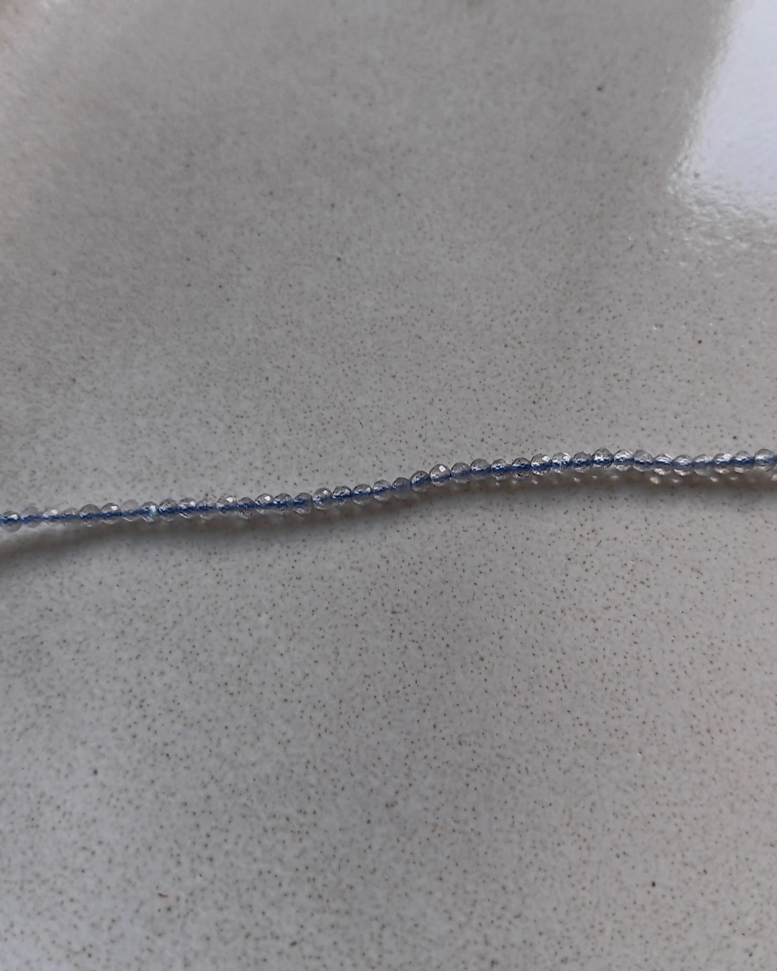 perlesetcreationbijoux-perles-rondes-facettes-labradorite-2mm