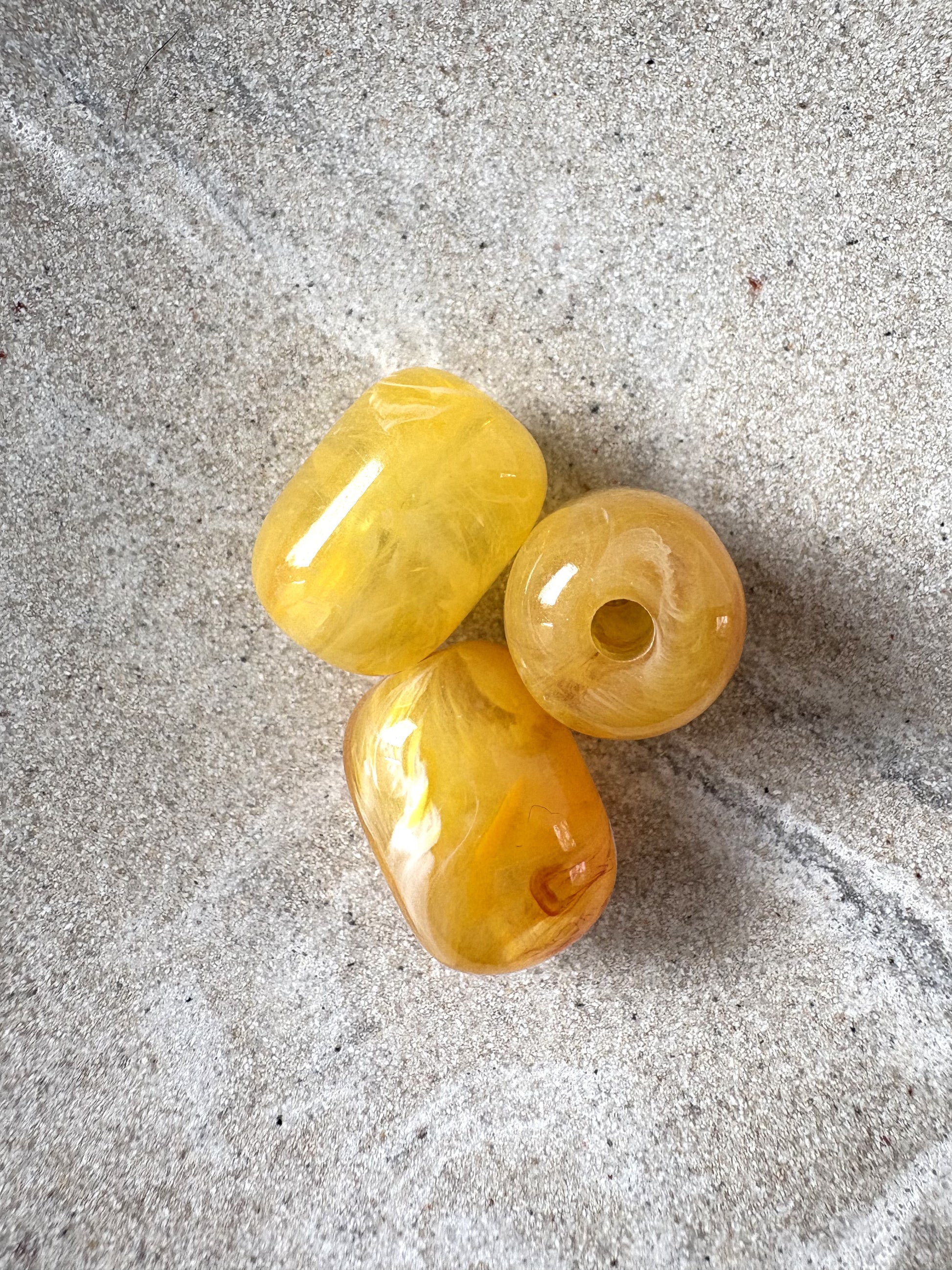 perlesetcreationbijoux - perle tube en acrylique de 20x15 mm jaune