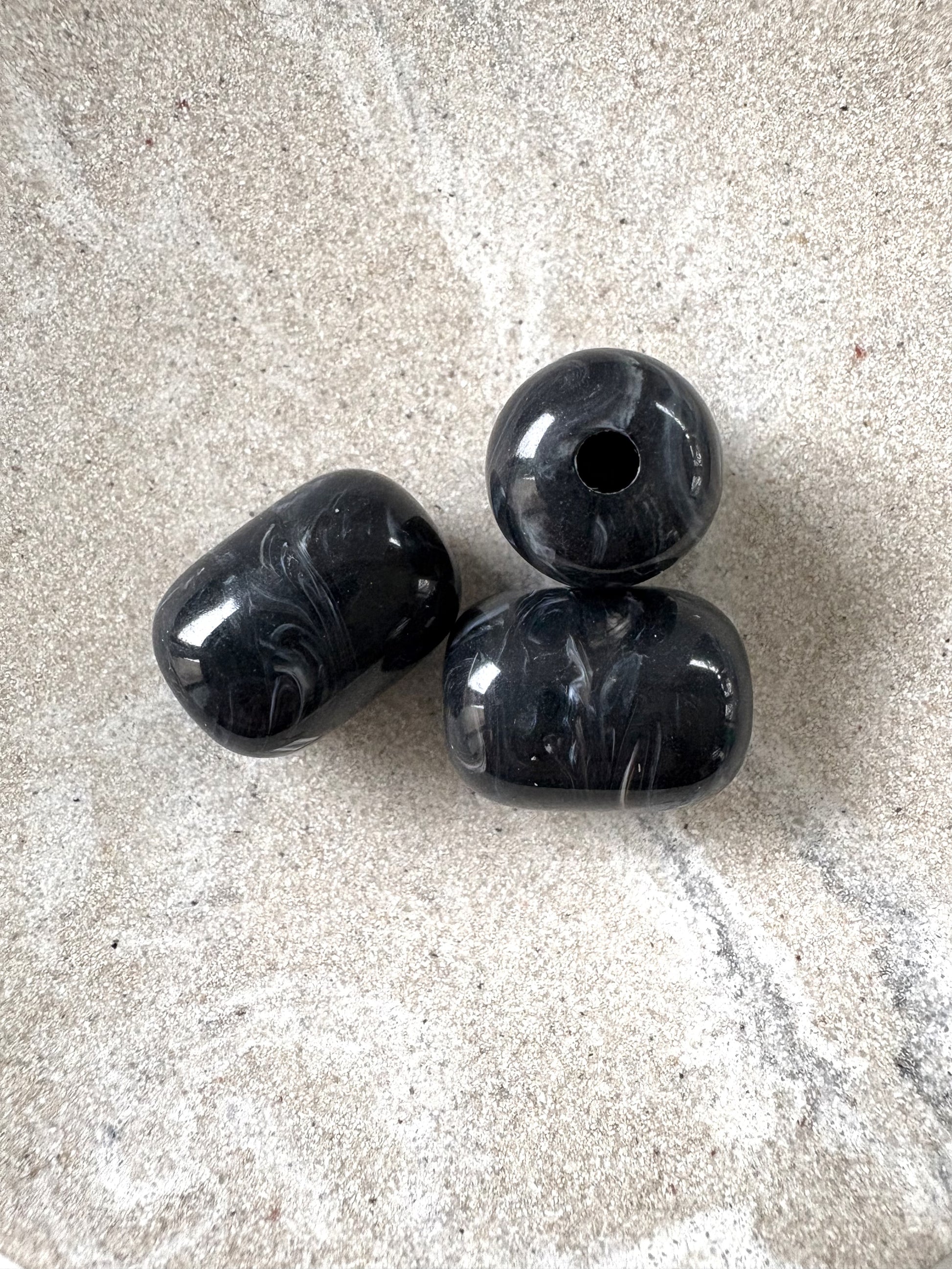 perlesetcreationbijoux - perle tube en acrylique de 20x15 mm noir