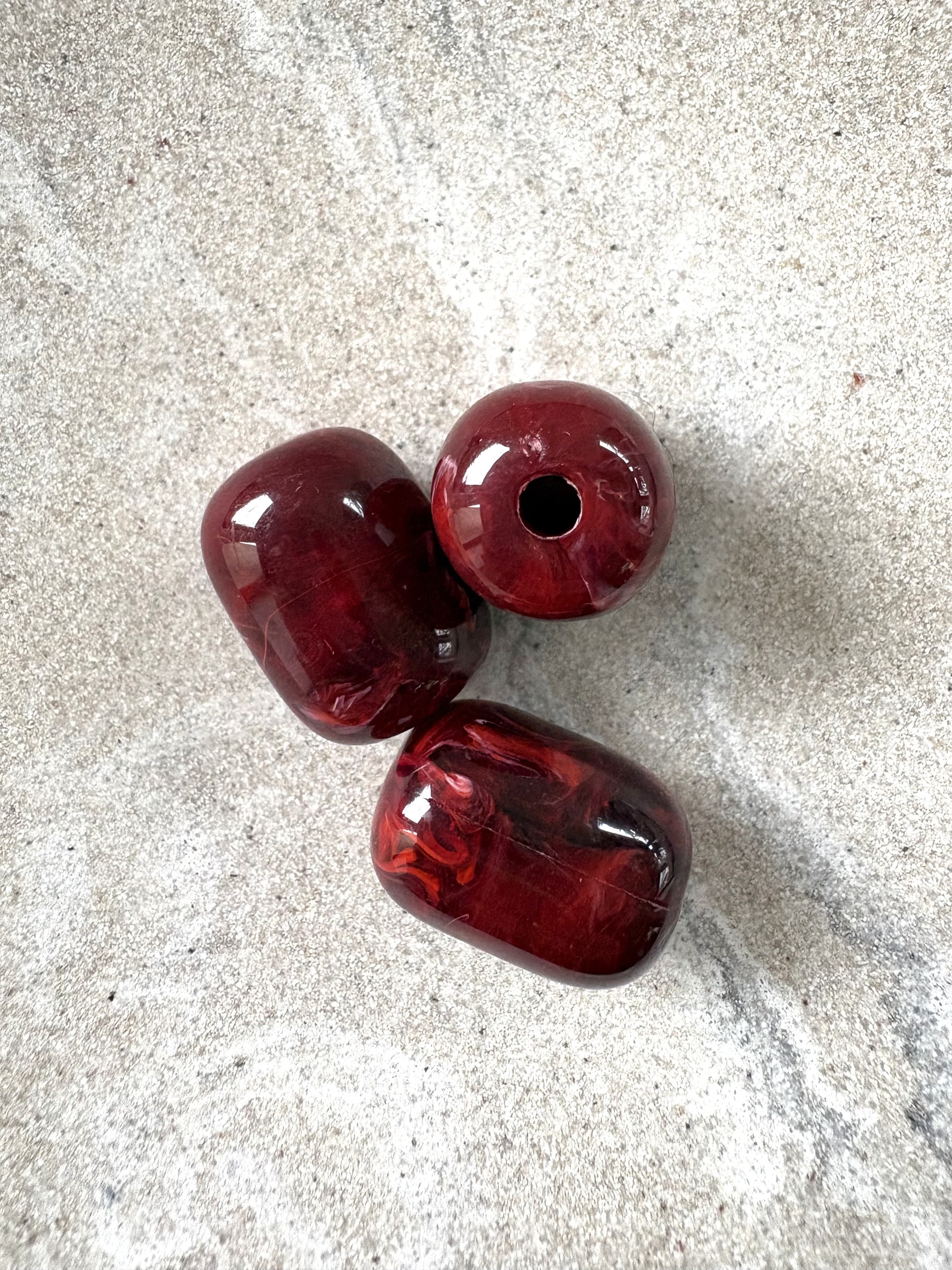 perlesetcreationbijoux - perle tube en acrylique de 20x15 mm bordeaux