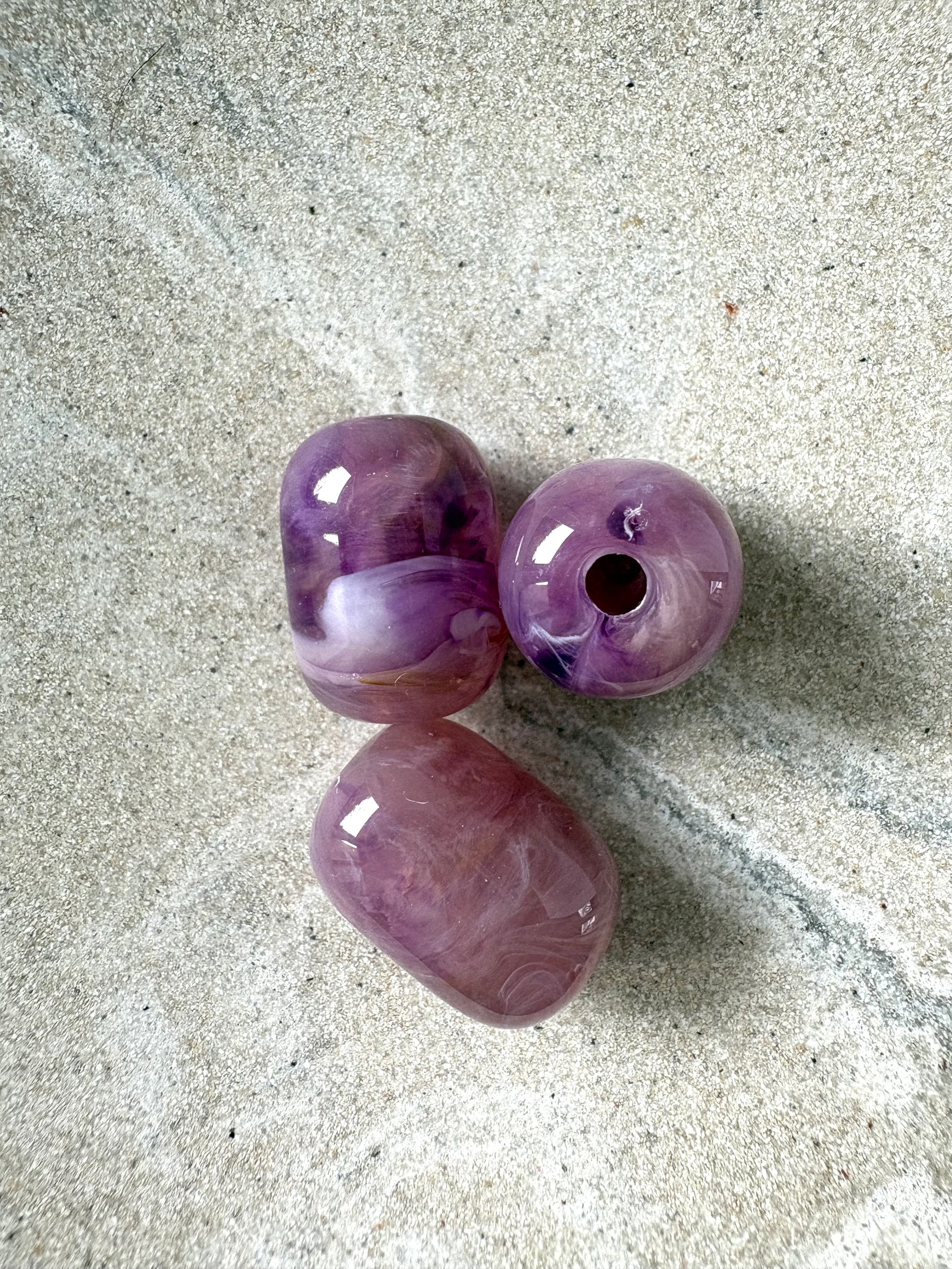 perlesetcreationbijoux - perle tube en acrylique de 20x15 mm violette