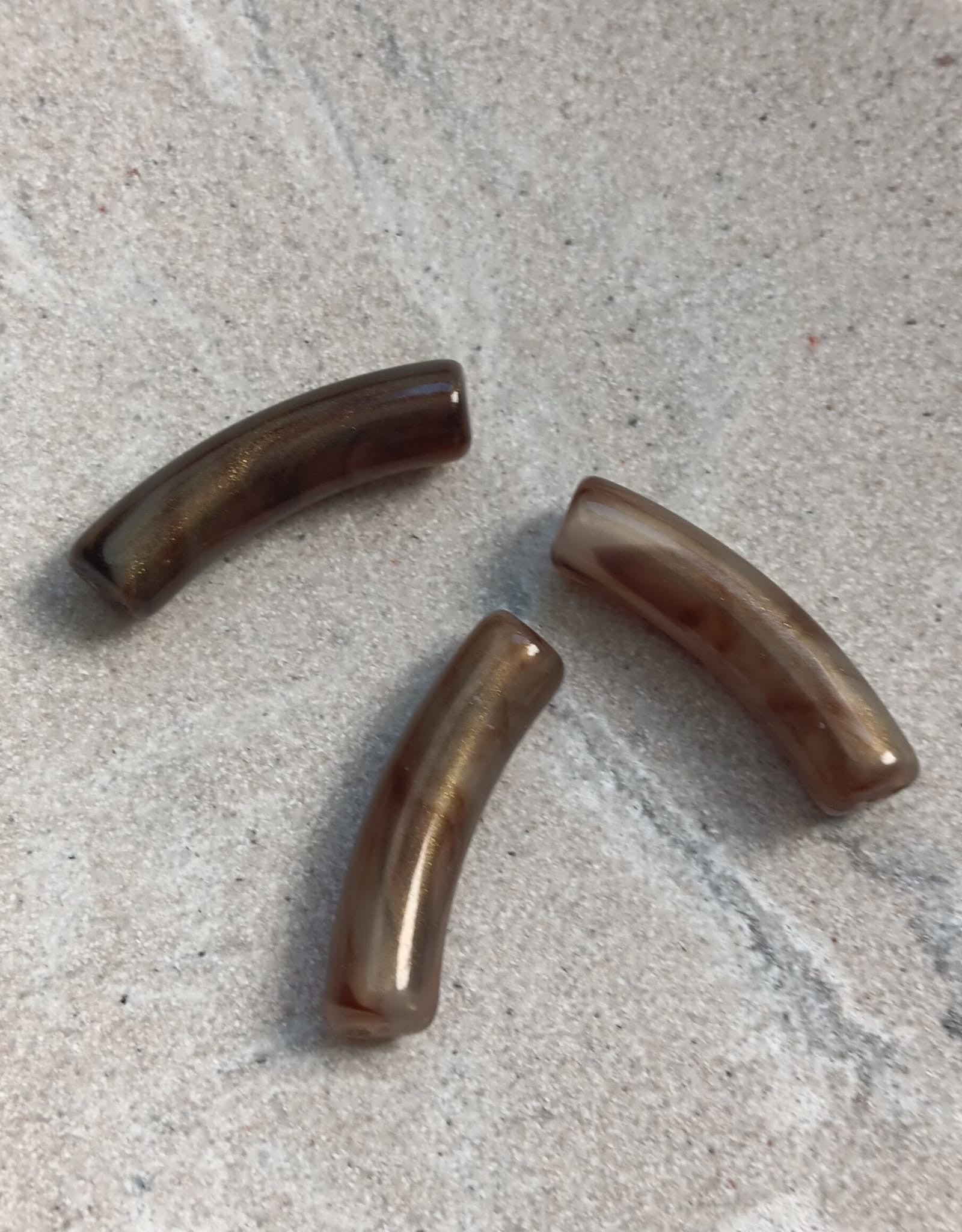 perlesetcreationbijoux - perle tube incurvé marron irrisé en acrylique