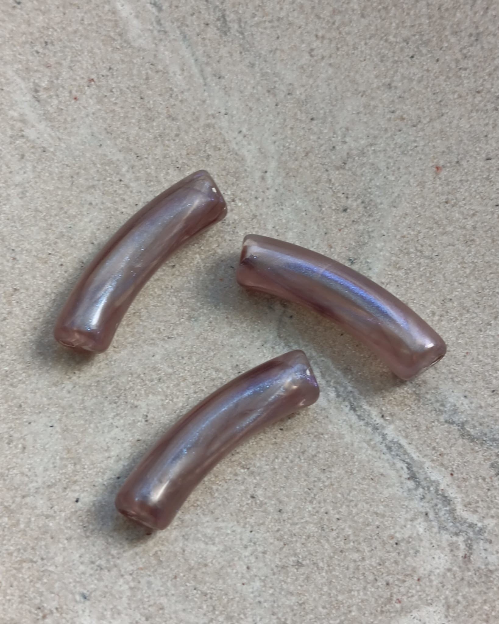 perlesetcreationbijoux - perle tube incurvé violet irrisé en acrylique